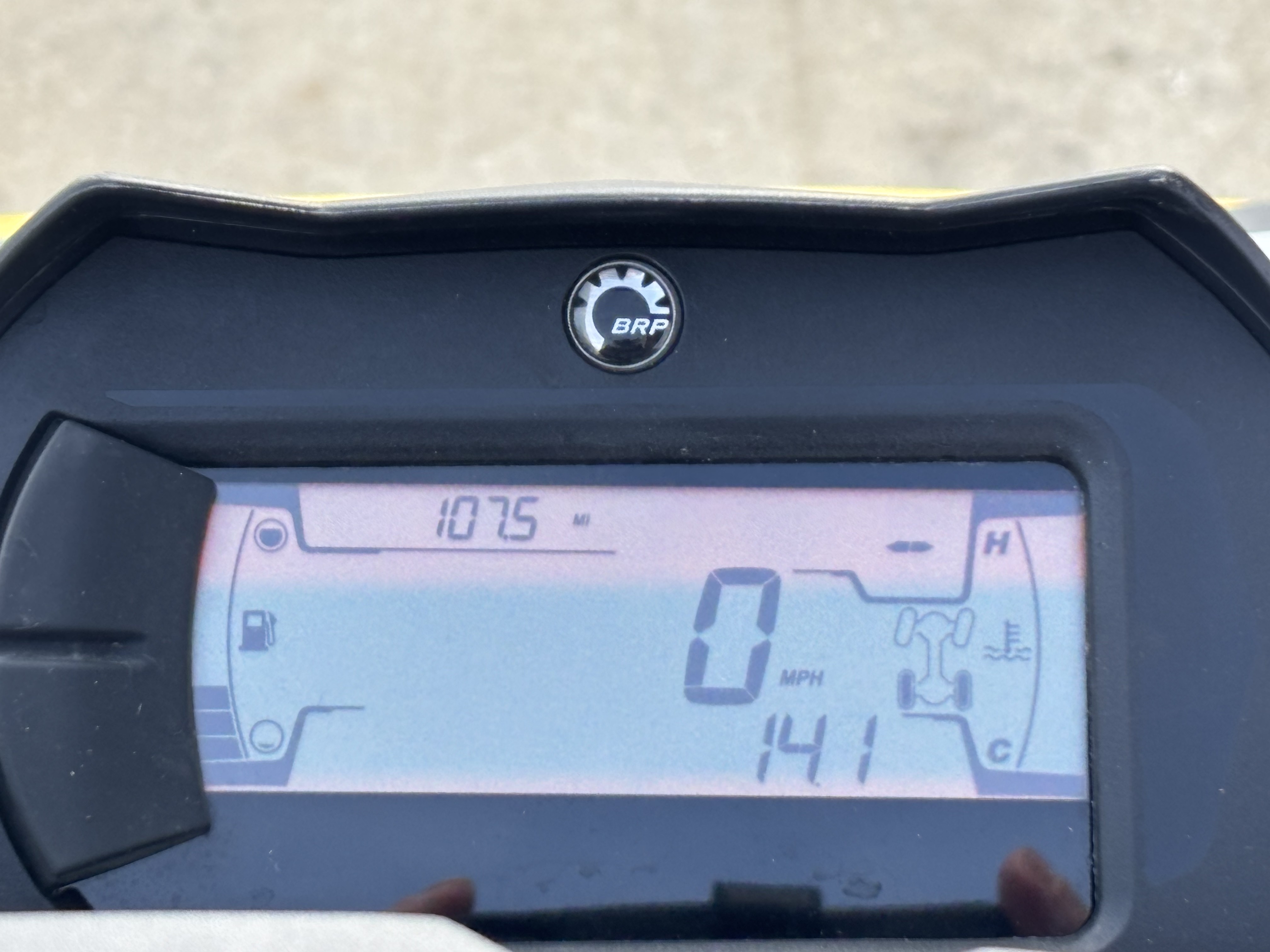 2024 Can-Am Renegade X XC 1000R in Columbia, Missouri - Photo 9