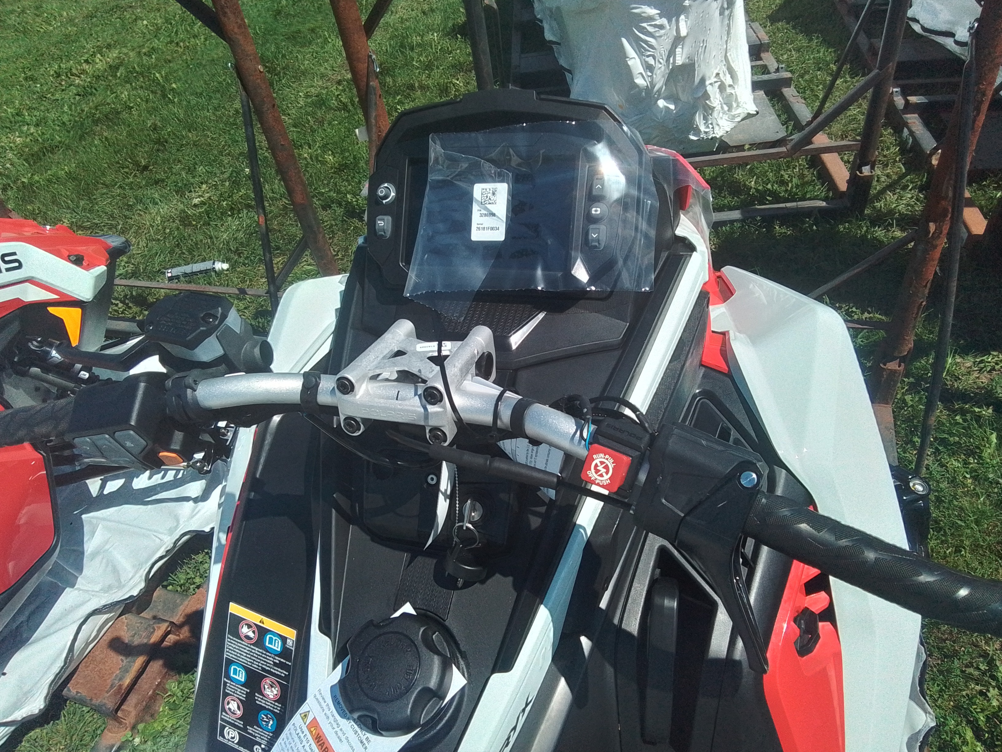 2027 Polaris 850 INDY XC 137 Indy Red 7S ES 2