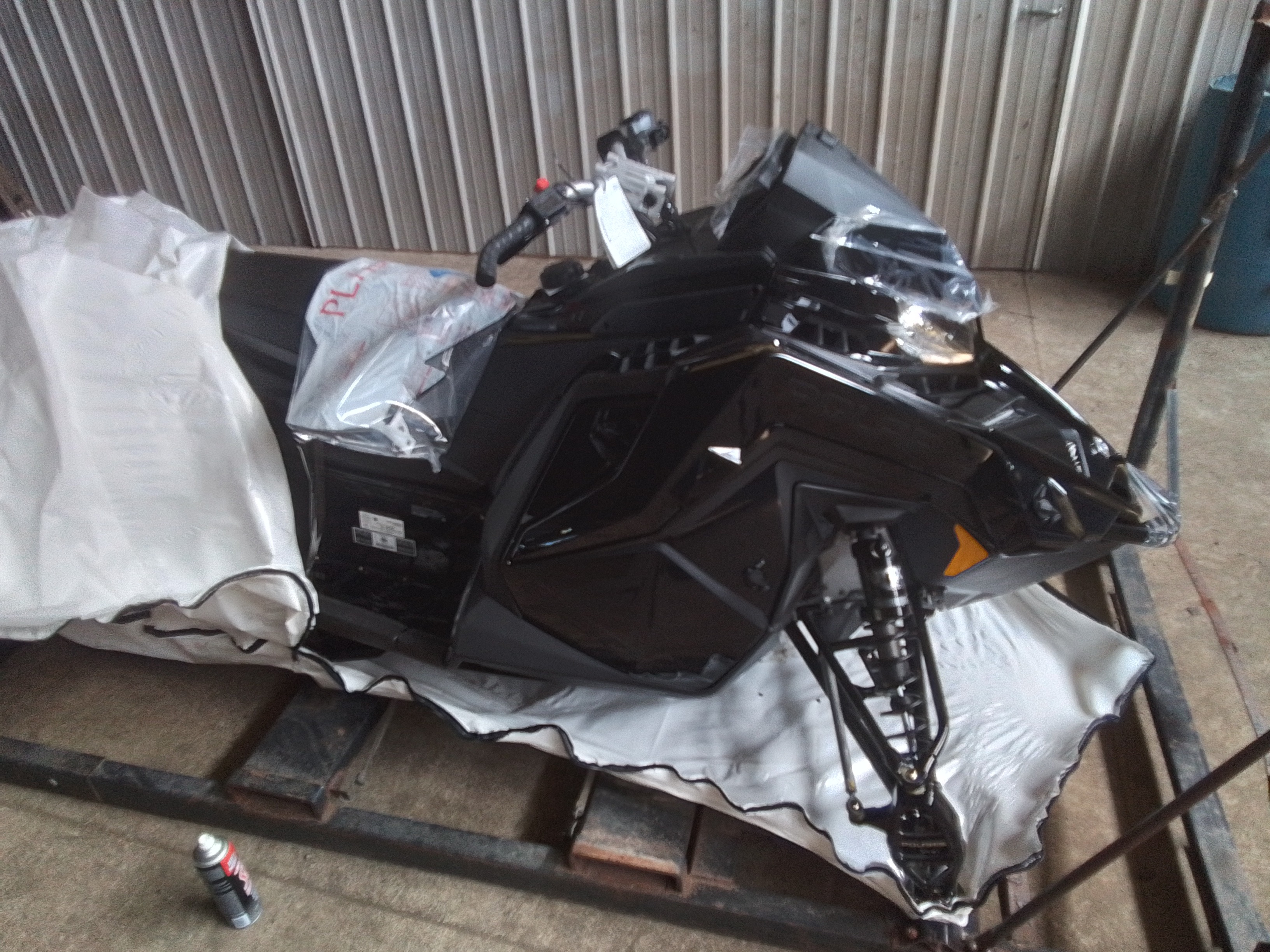 2027 Polaris 850 Switchback XC 146 Gloss Black 1.35 7S ES 1