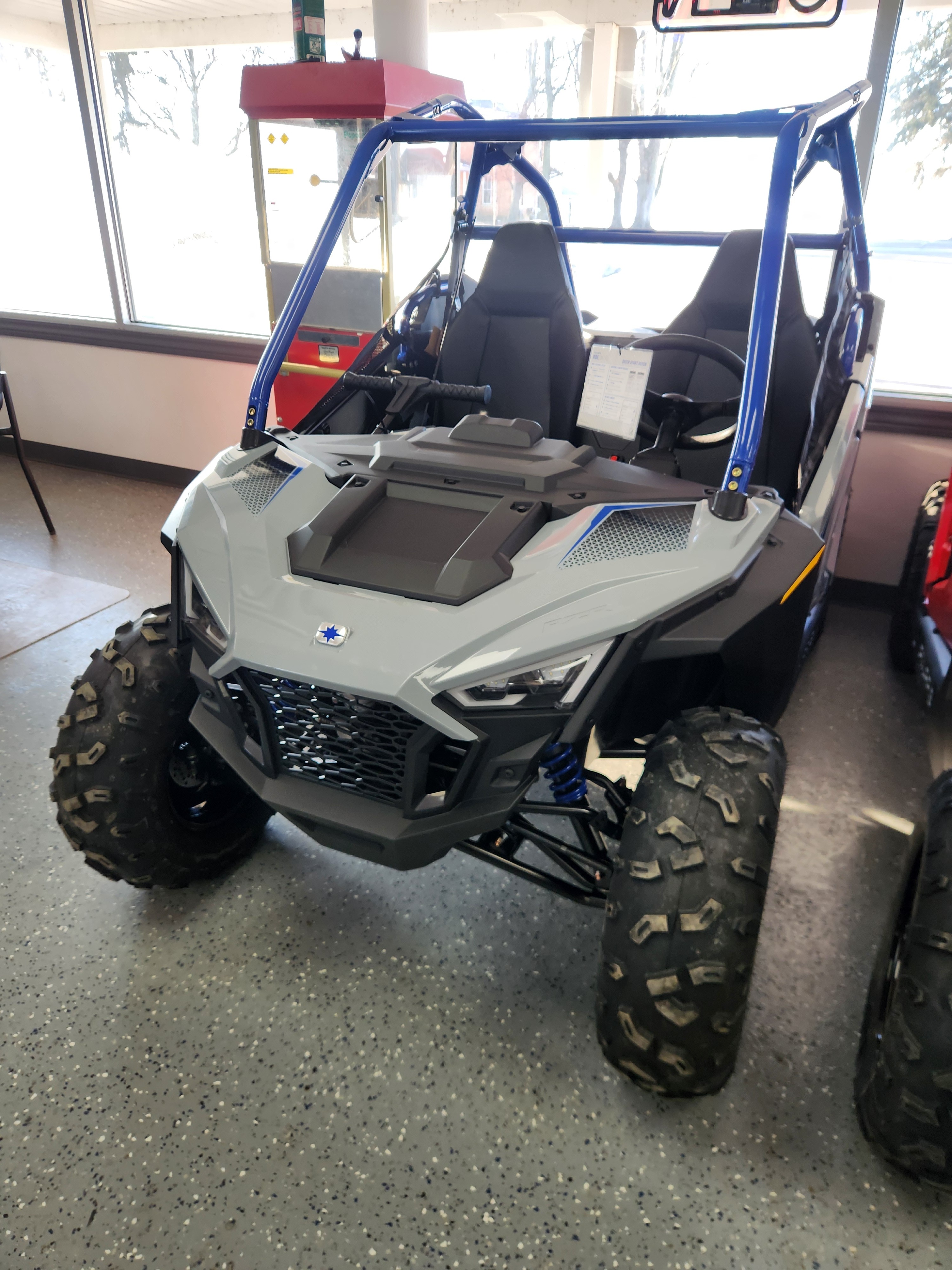 2026 RZR 200 EFI