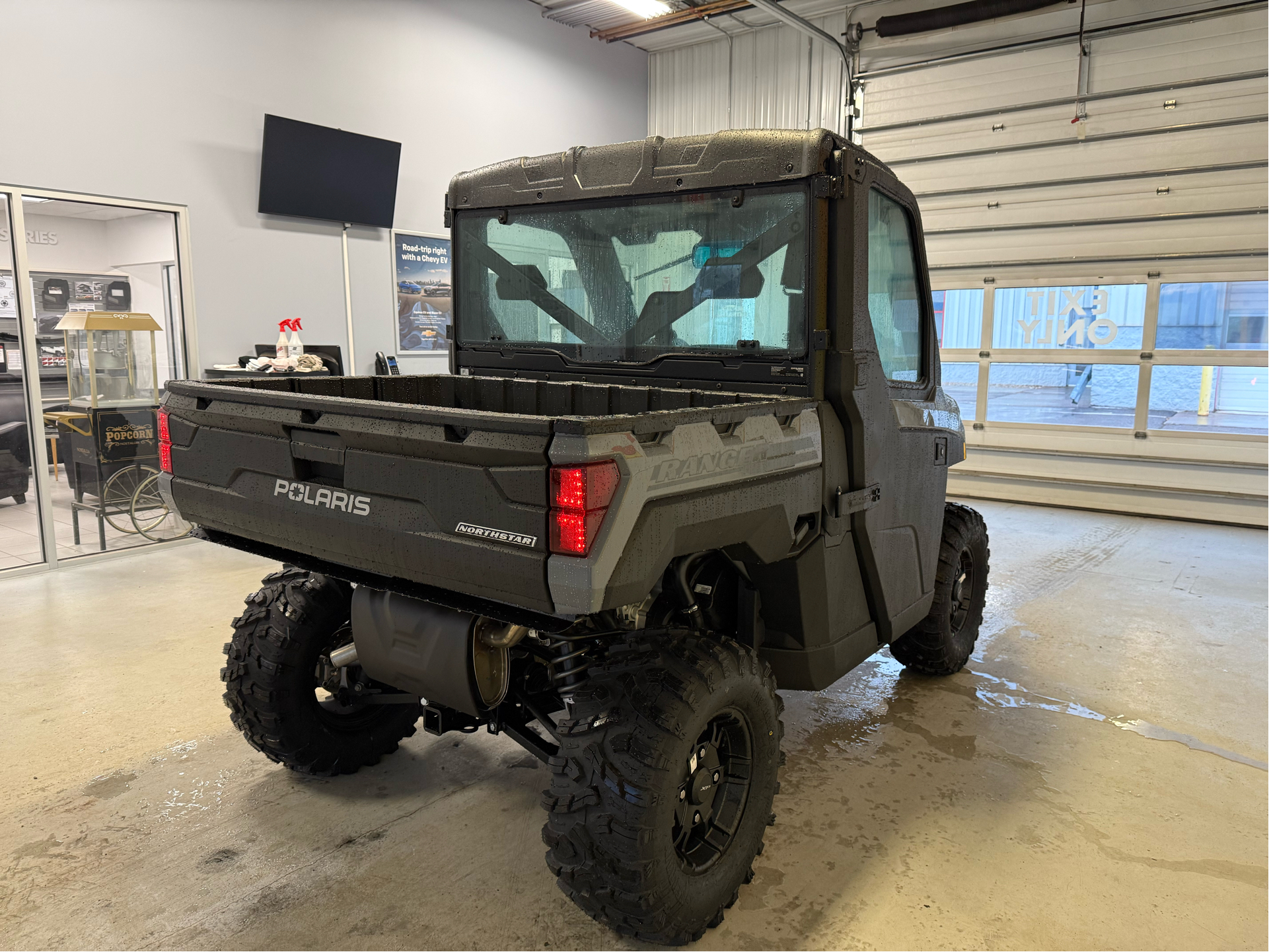 2025 Polaris Ranger XP 1000 NorthStar Edition Premium in Two Harbors, Minnesota - Photo 5