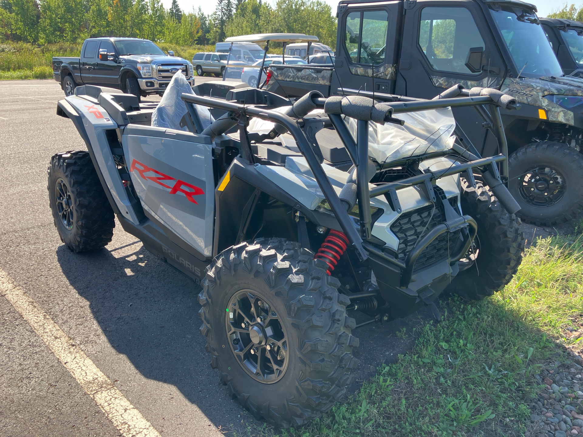 2025 Polaris RZR XP 1000 Premium in Two Harbors, Minnesota - Photo 2
