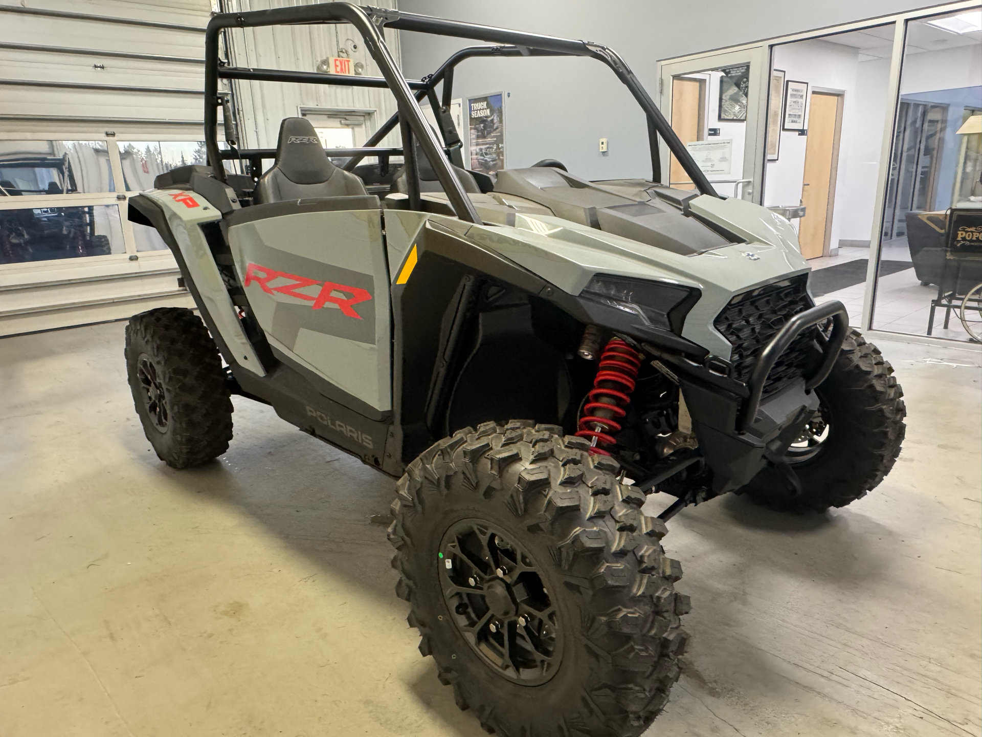2025 Polaris RZR XP 1000 Premium in Two Harbors, Minnesota - Photo 7