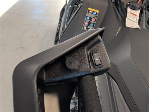 2026 Polaris 650 TITAN Adventure 155 1.5 ES in Two Harbors, Minnesota - Photo 14