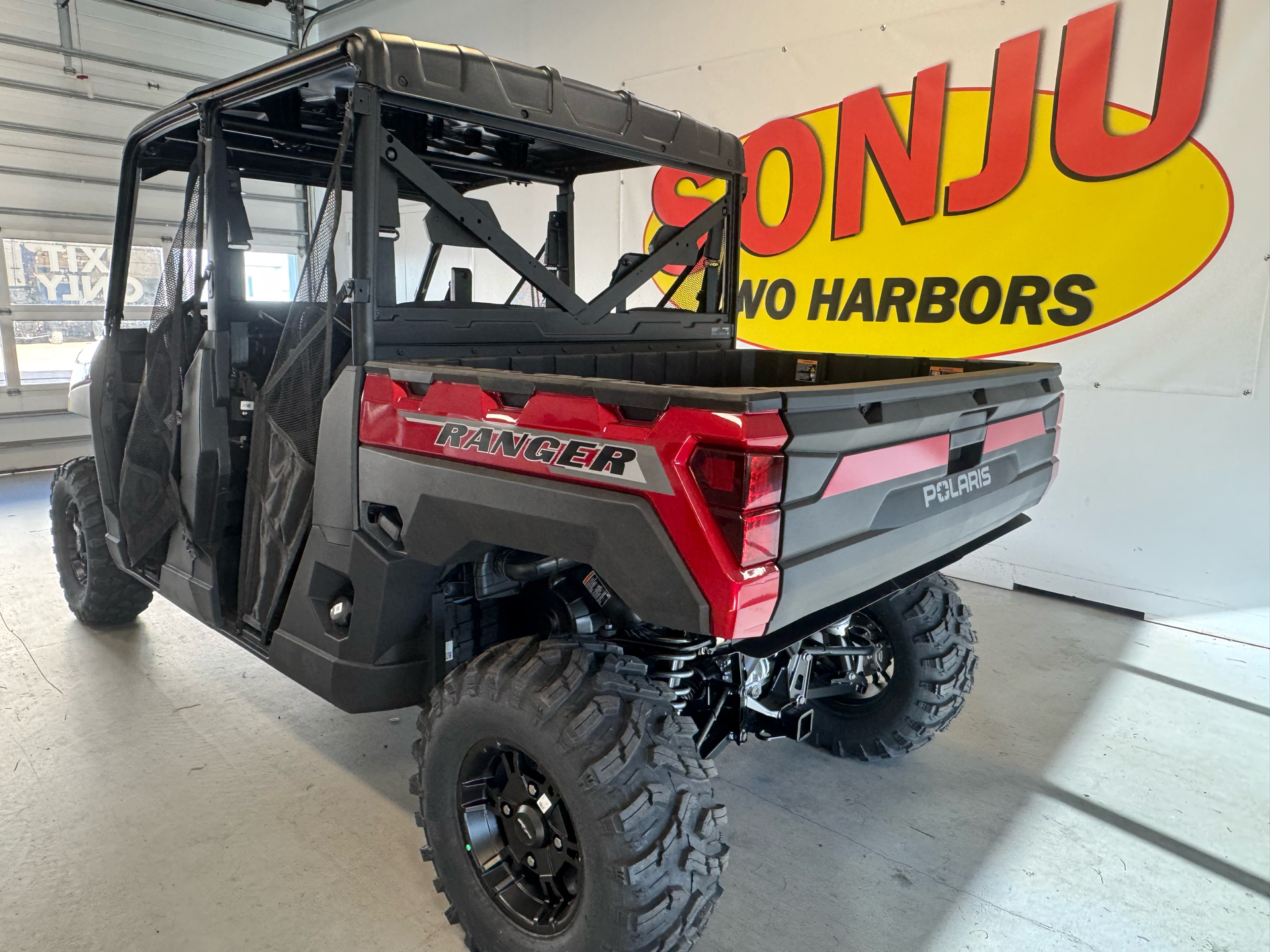 2026 Polaris Ranger Crew XP 1000 Premium in Two Harbors, Minnesota - Photo 3
