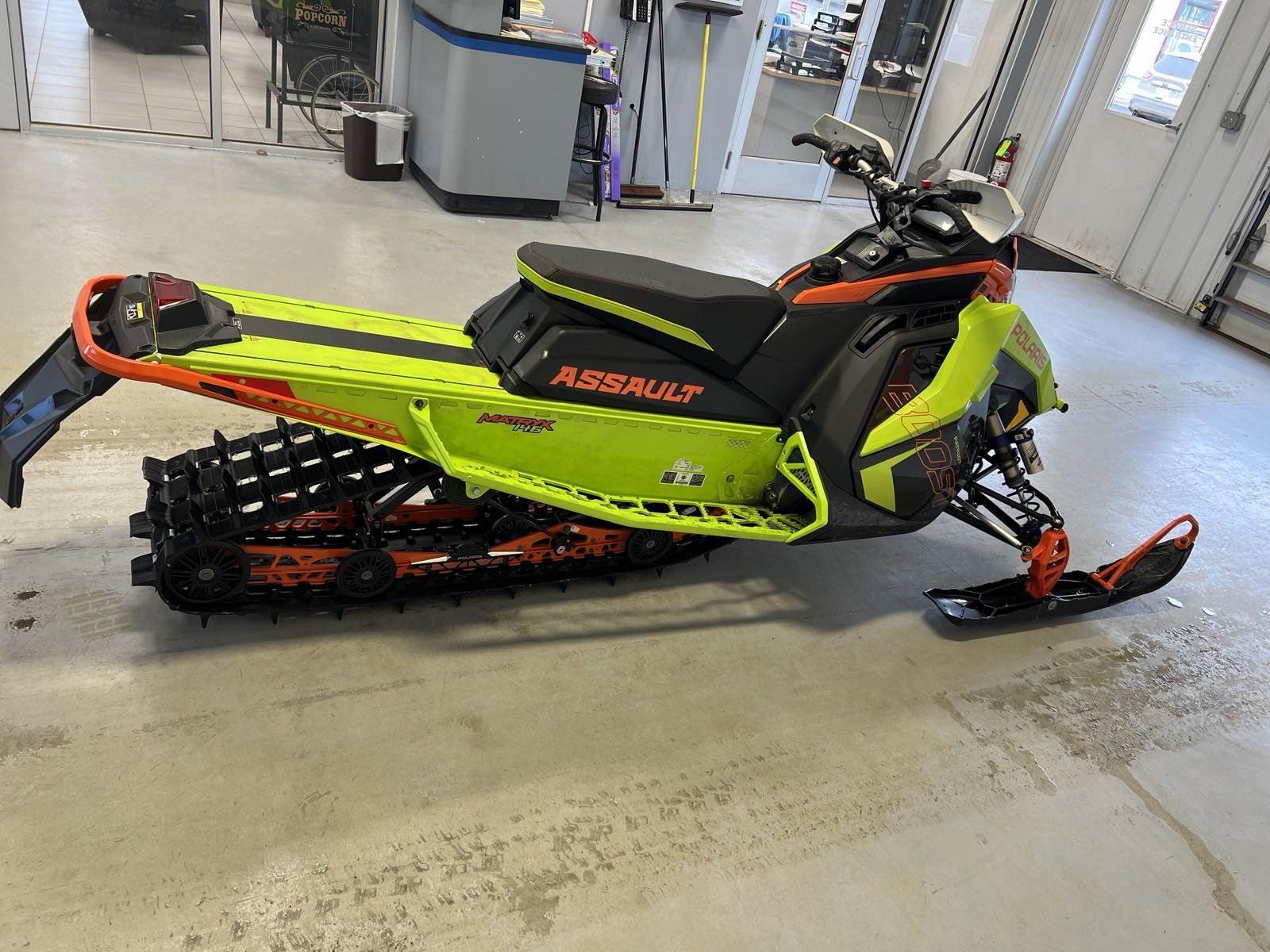 2023 Polaris Patriot Boost Switchback Assault 146 SC in Two Harbors, Minnesota - Photo 6