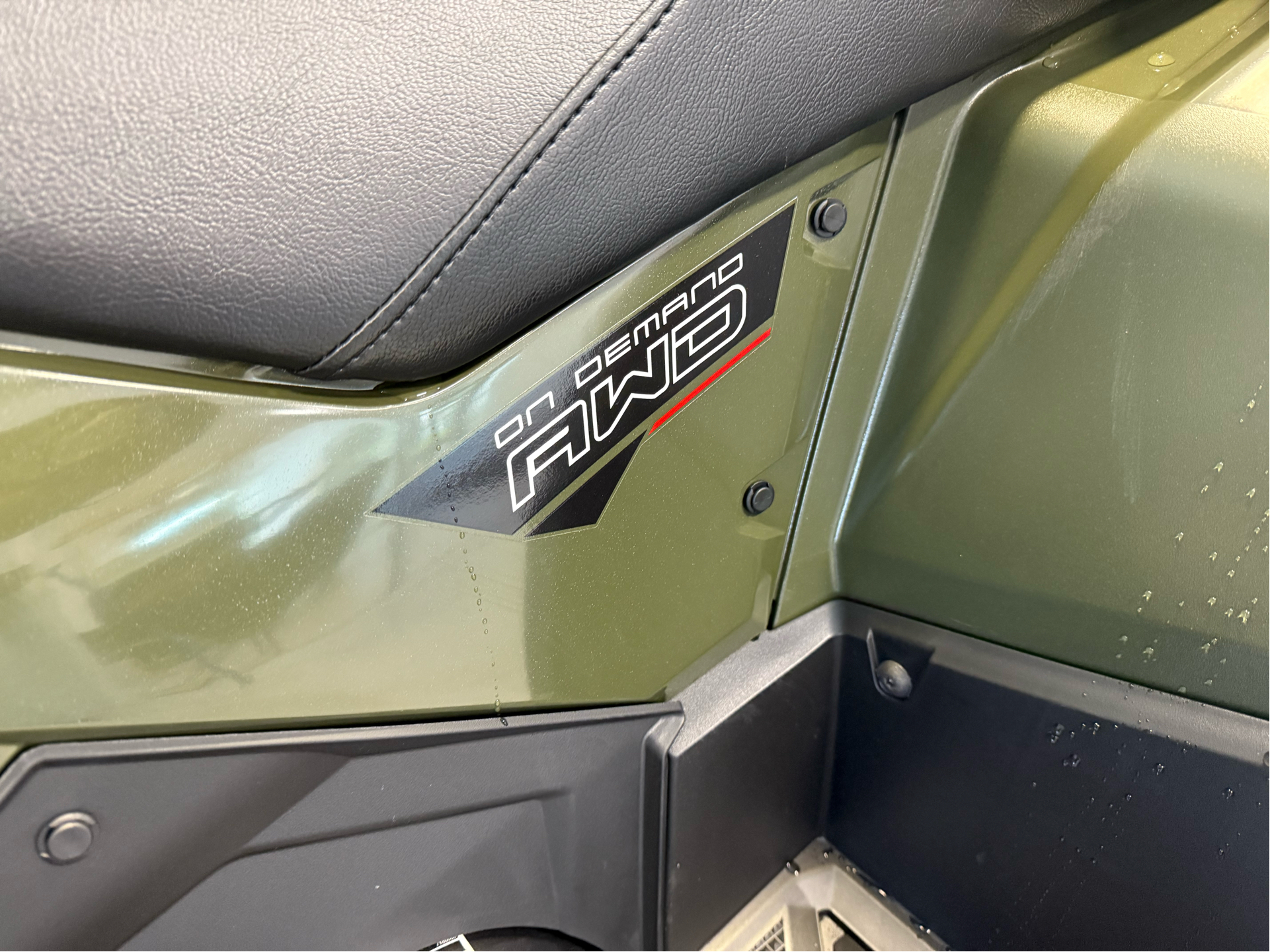 2025 Polaris Sportsman 6x6 570 in Two Harbors, Minnesota - Photo 12