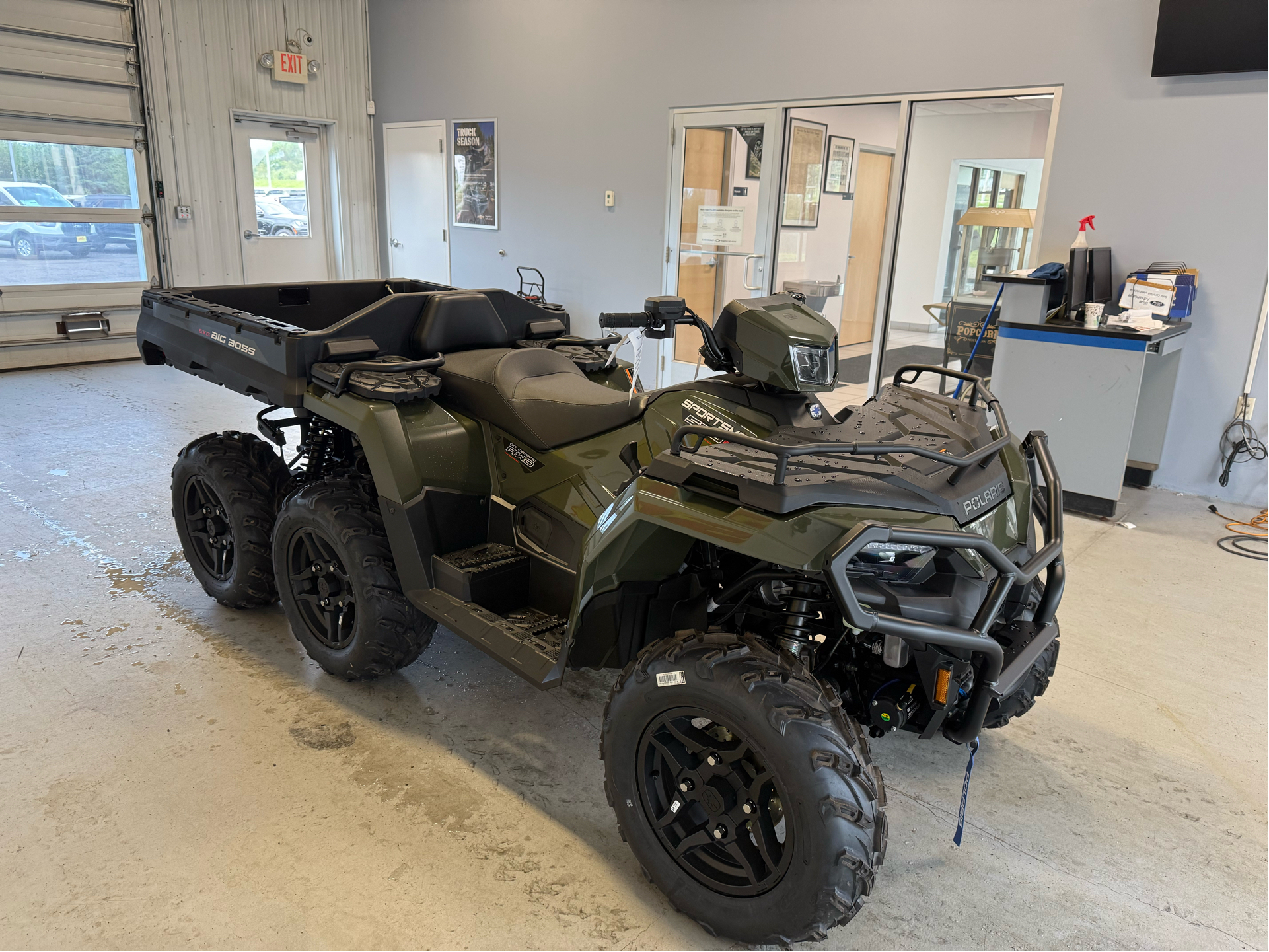 2025 Polaris Sportsman 6x6 570 in Two Harbors, Minnesota - Photo 15
