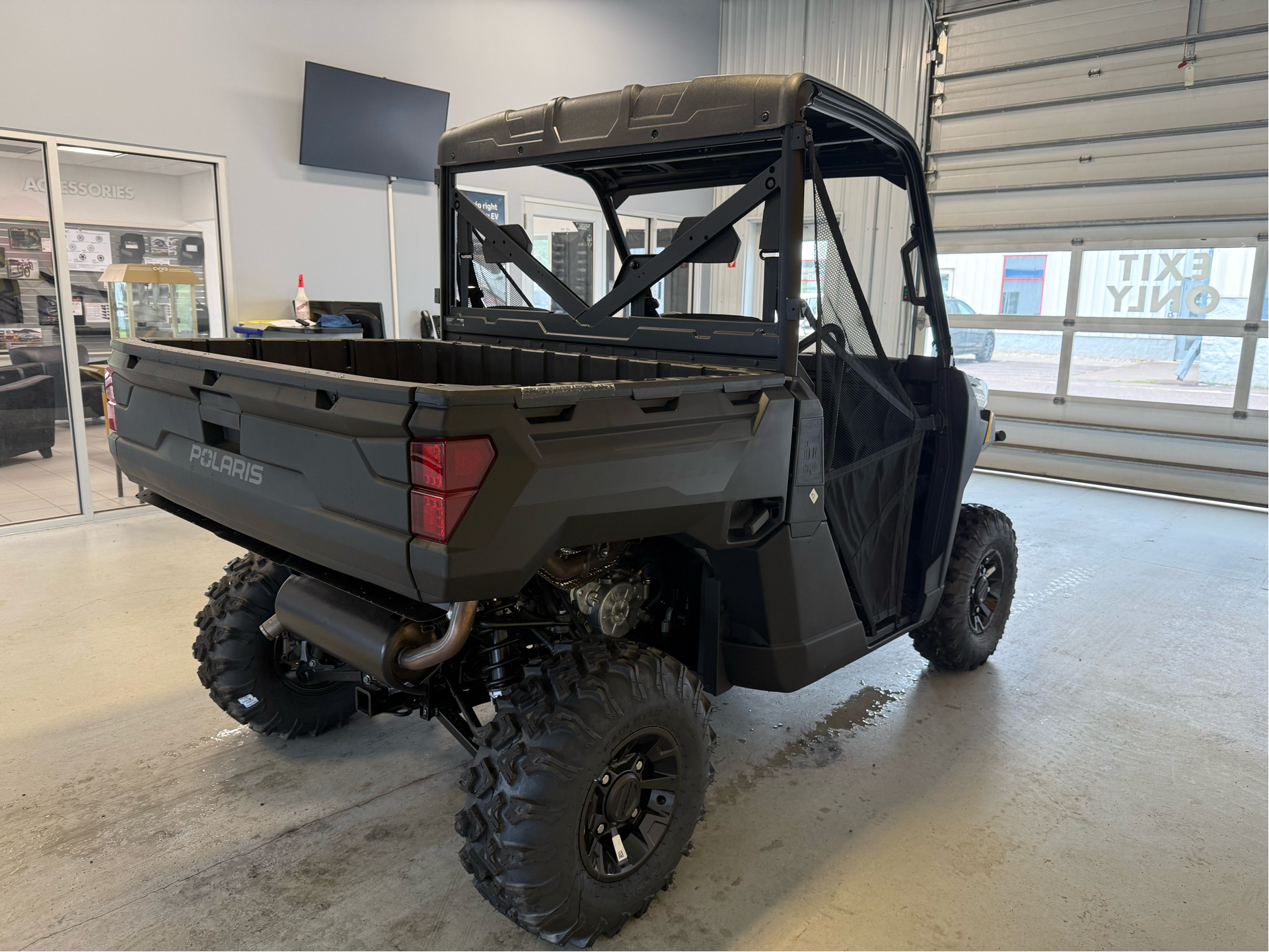 2025 Polaris Ranger 1000 Premium in Two Harbors, Minnesota - Photo 4