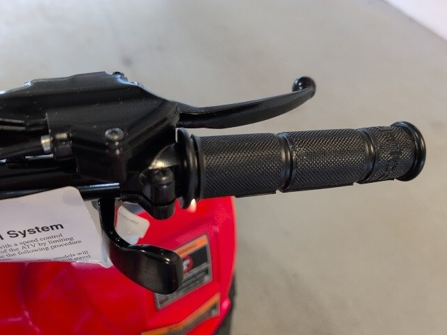 2026 Polaris Outlaw 110 EFI in Two Harbors, Minnesota - Photo 11