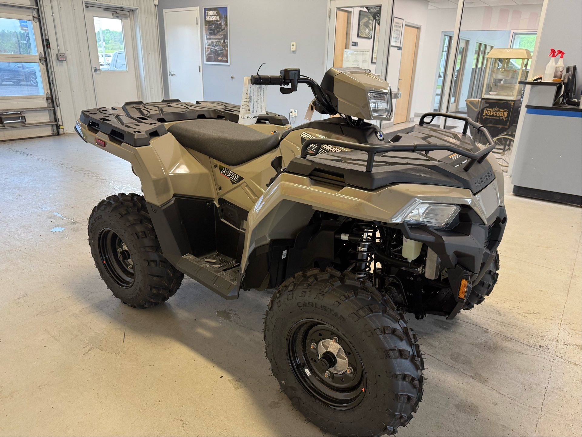 2025 Polaris Sportsman 570 in Two Harbors, Minnesota - Photo 5
