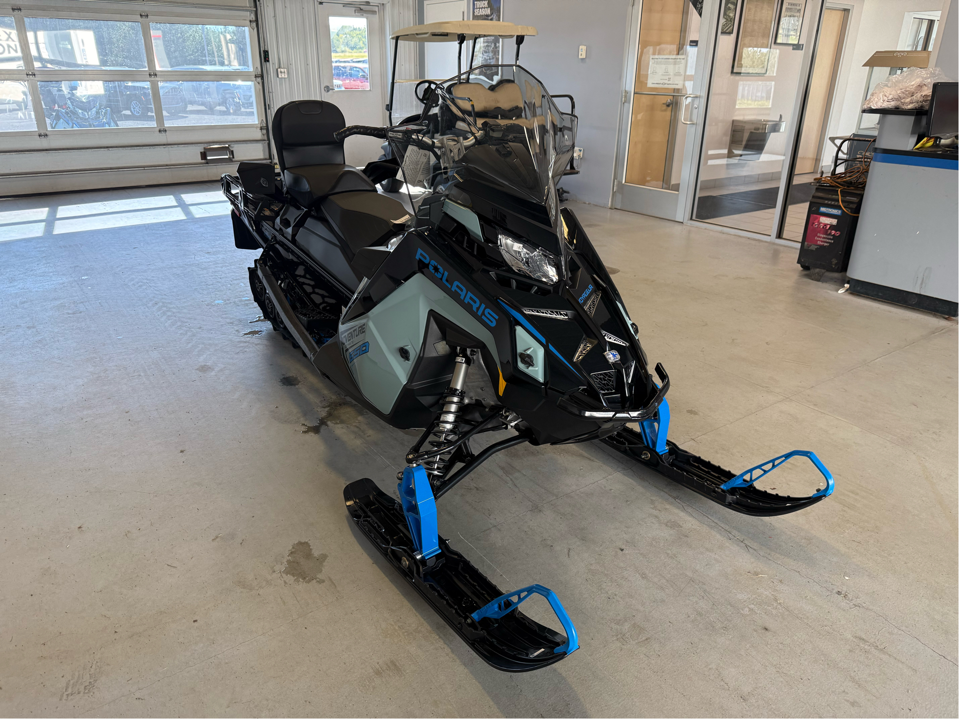 2026 Polaris 650 Voyageur Adventure Ultimate 155 2.0 ES in Two Harbors, Minnesota - Photo 5