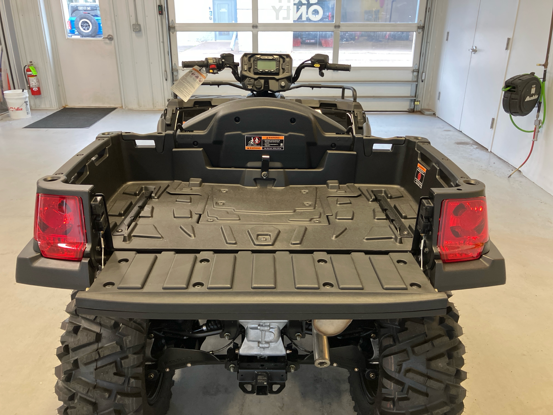 2025 Polaris Sportsman X2 570 in Two Harbors, Minnesota - Photo 7
