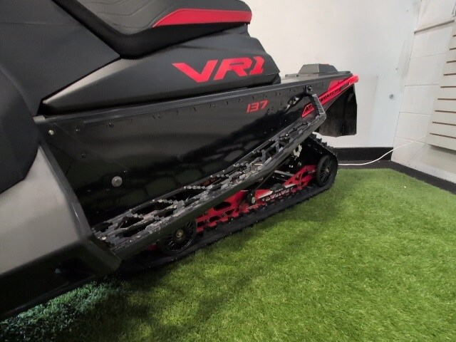 2025 Polaris Patriot Boost INDY VR1 137 Dynamix SC ES in Two Harbors, Minnesota - Photo 8