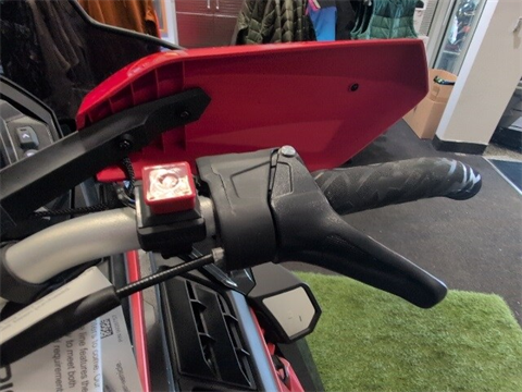 2025 Polaris Patriot Boost INDY VR1 137 Dynamix SC ES in Two Harbors, Minnesota - Photo 10