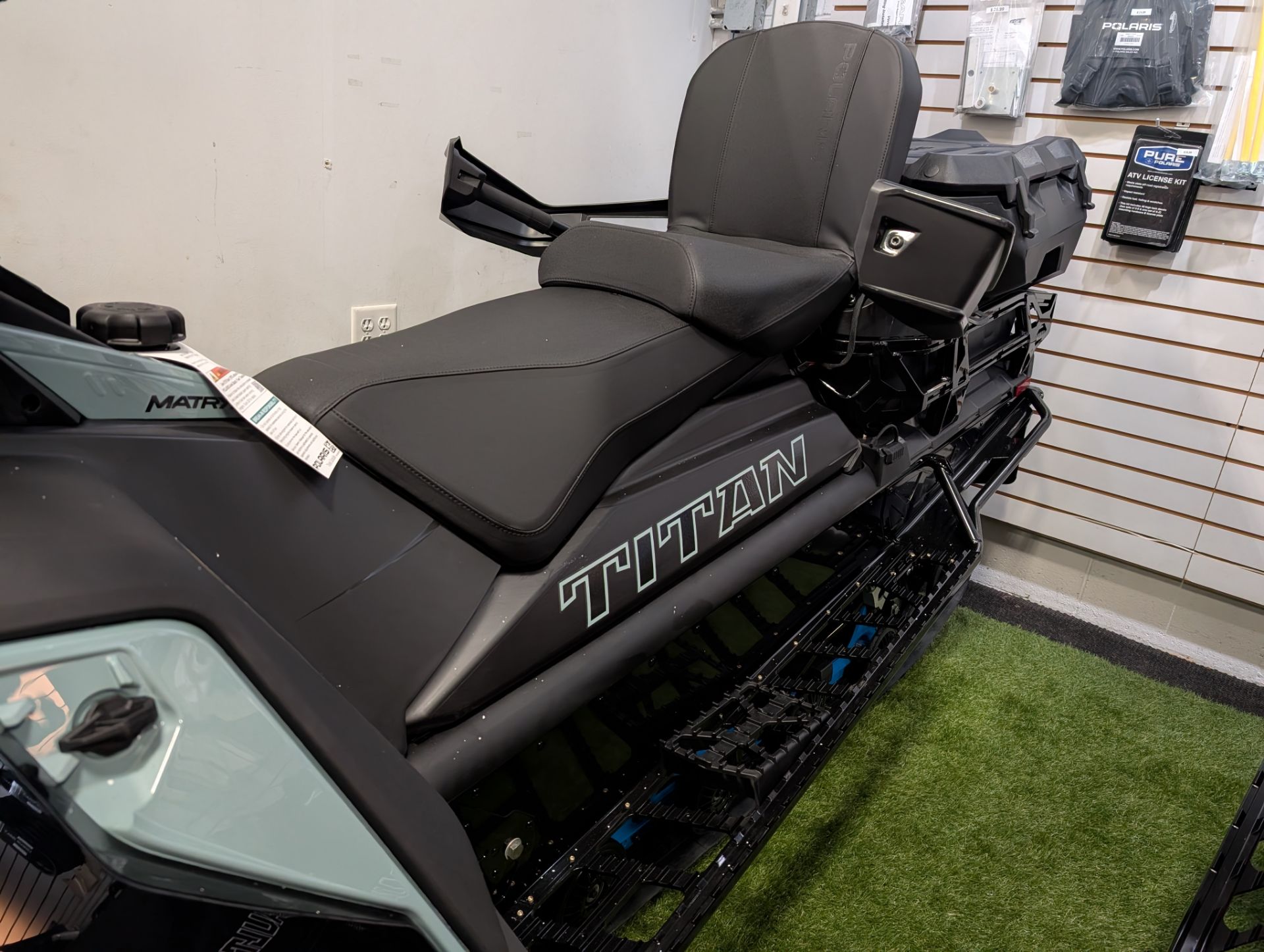 2026 Polaris 850 TITAN Adventure Ultimate 155 1.8 ES in Two Harbors, Minnesota - Photo 6