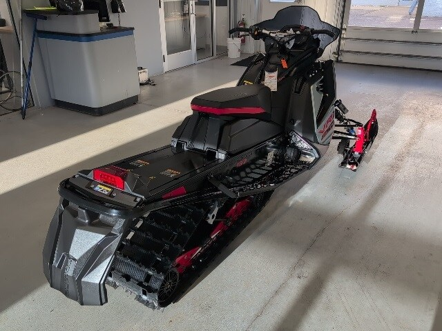 2026 Polaris 650 INDY VR1 137 SC ES in Two Harbors, Minnesota - Photo 5