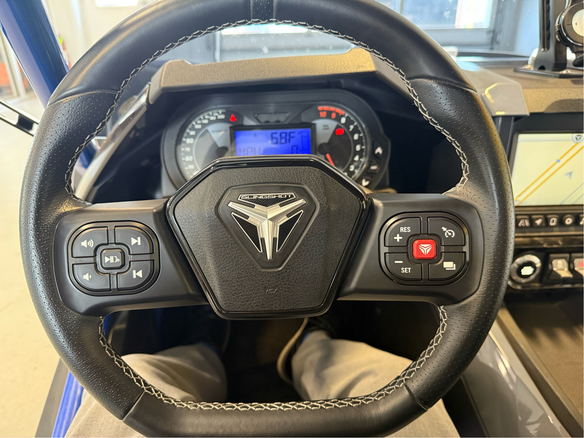 2021 Polaris Slingshot R in Two Harbors, Minnesota - Photo 8