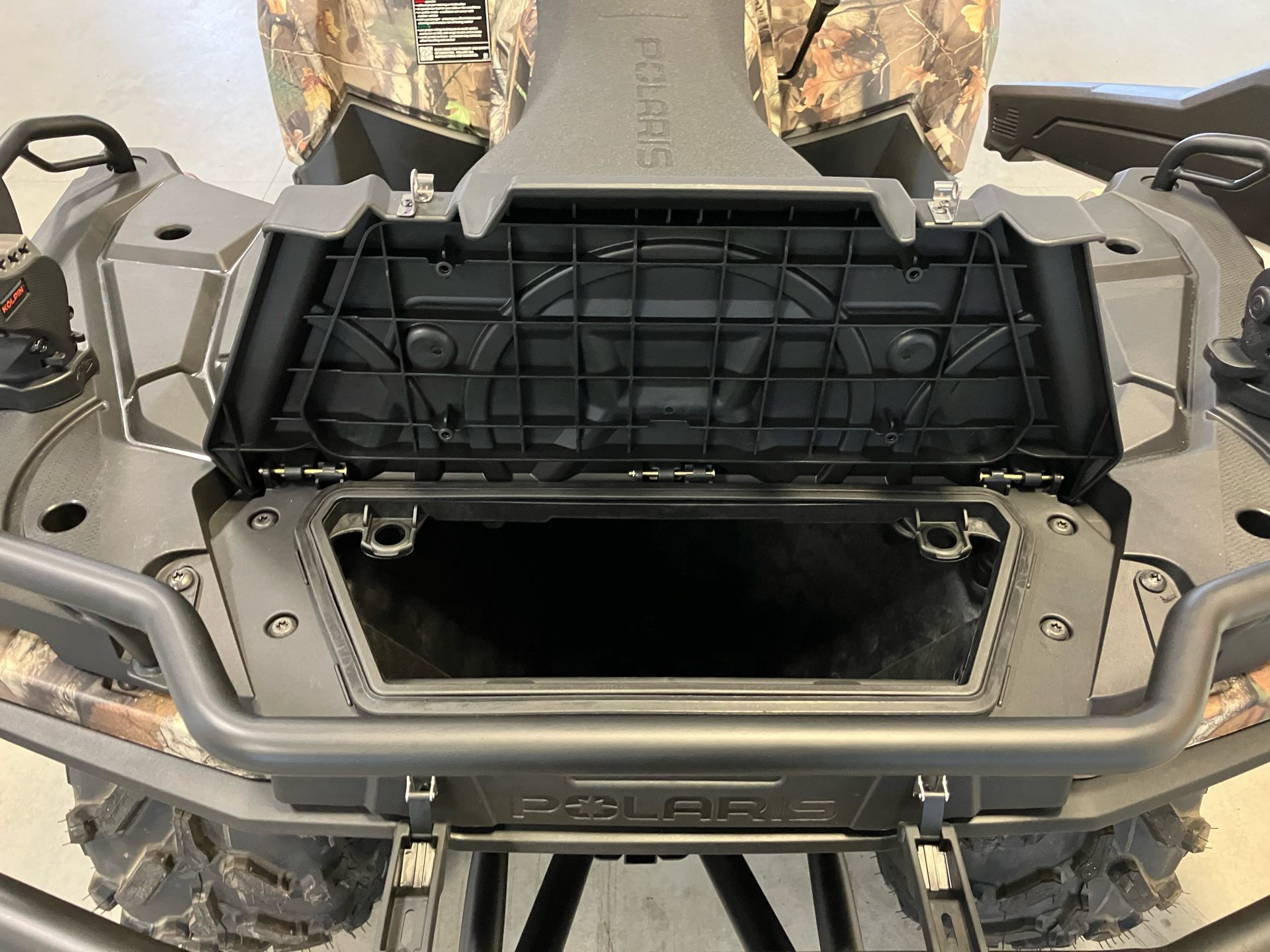 2025 Polaris Sportsman 570 Hunt Edition in Two Harbors, Minnesota - Photo 12