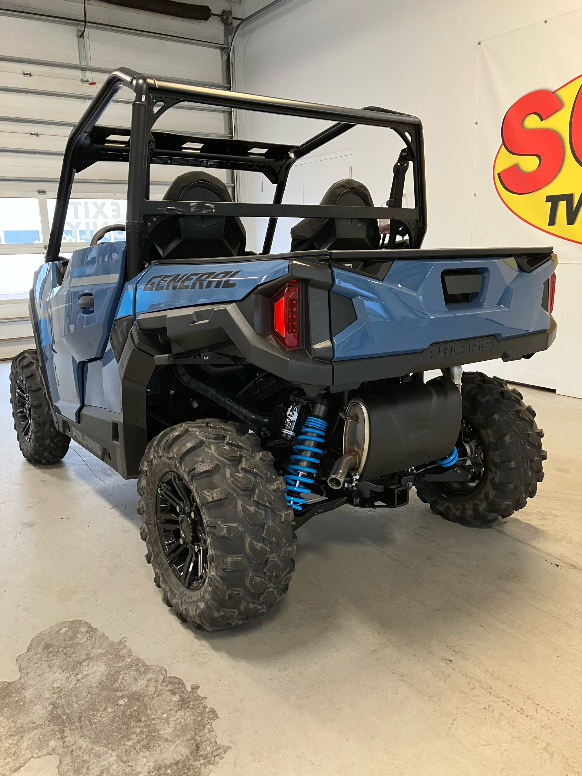 2026 Polaris General 1000 Premium in Two Harbors, Minnesota - Photo 2