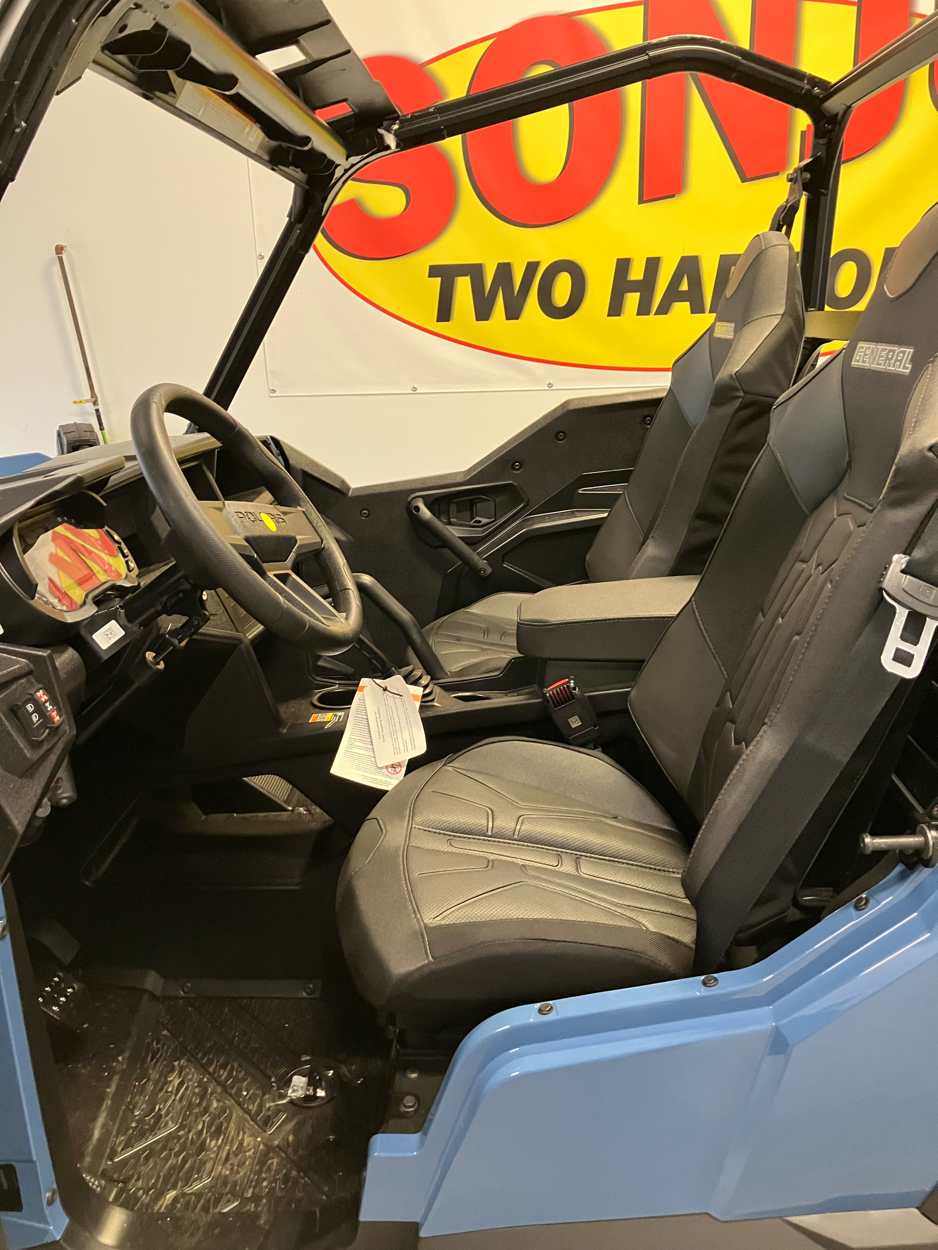 2026 Polaris General 1000 Premium in Two Harbors, Minnesota - Photo 11