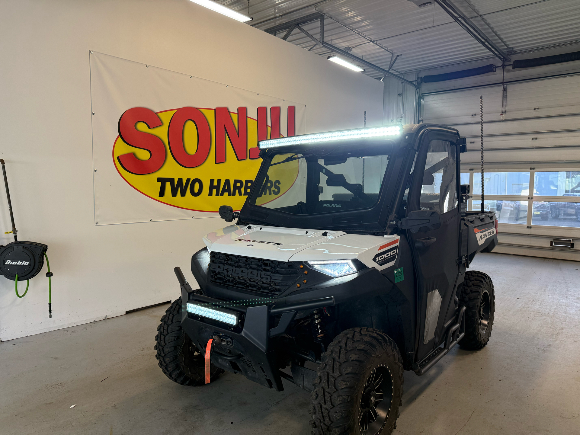 2023 Polaris Ranger 1000 Premium in Two Harbors, Minnesota - Photo 20