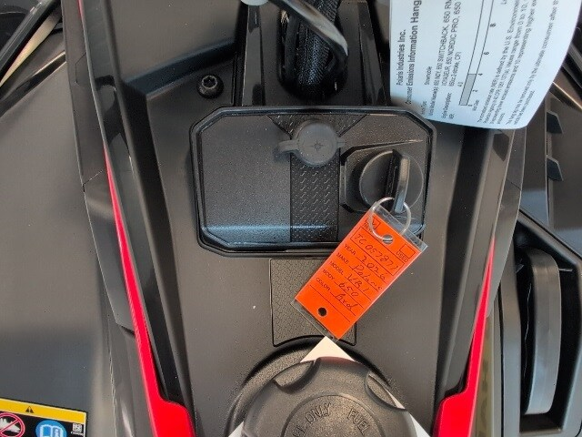 2026 Polaris 650 INDY VR1 137 SC ES in Two Harbors, Minnesota - Photo 16