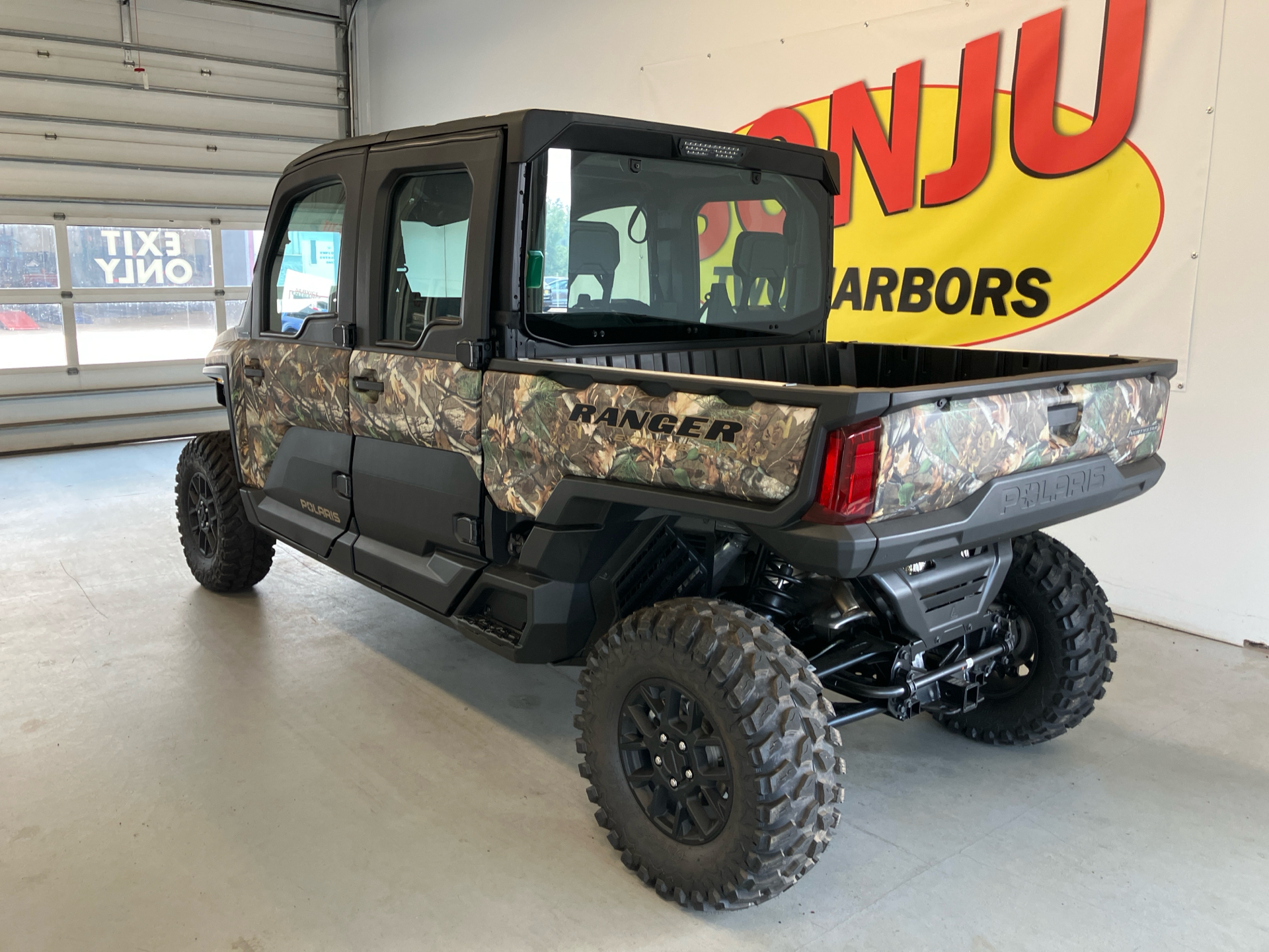 2025 Polaris Ranger Crew XD 1500 Northstar Edition Ultimate in Two Harbors, Minnesota - Photo 7