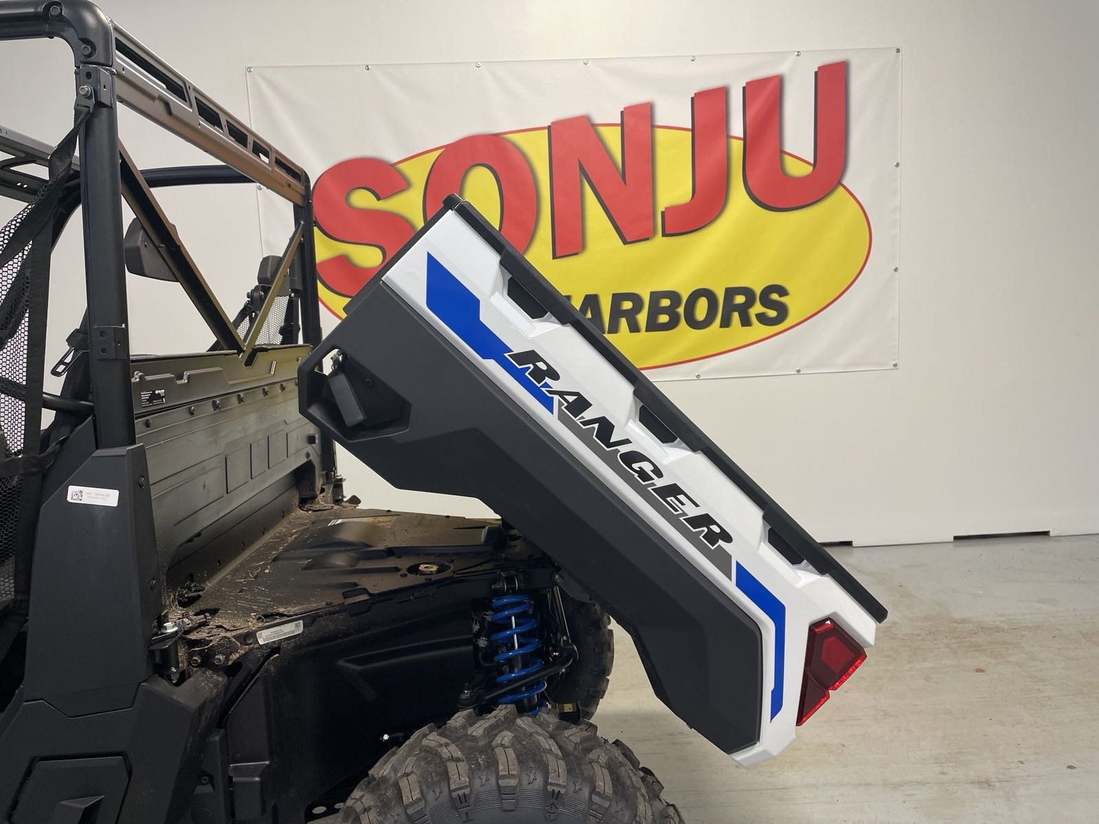2024 Polaris Ranger XP Kinetic Premium in Two Harbors, Minnesota - Photo 11
