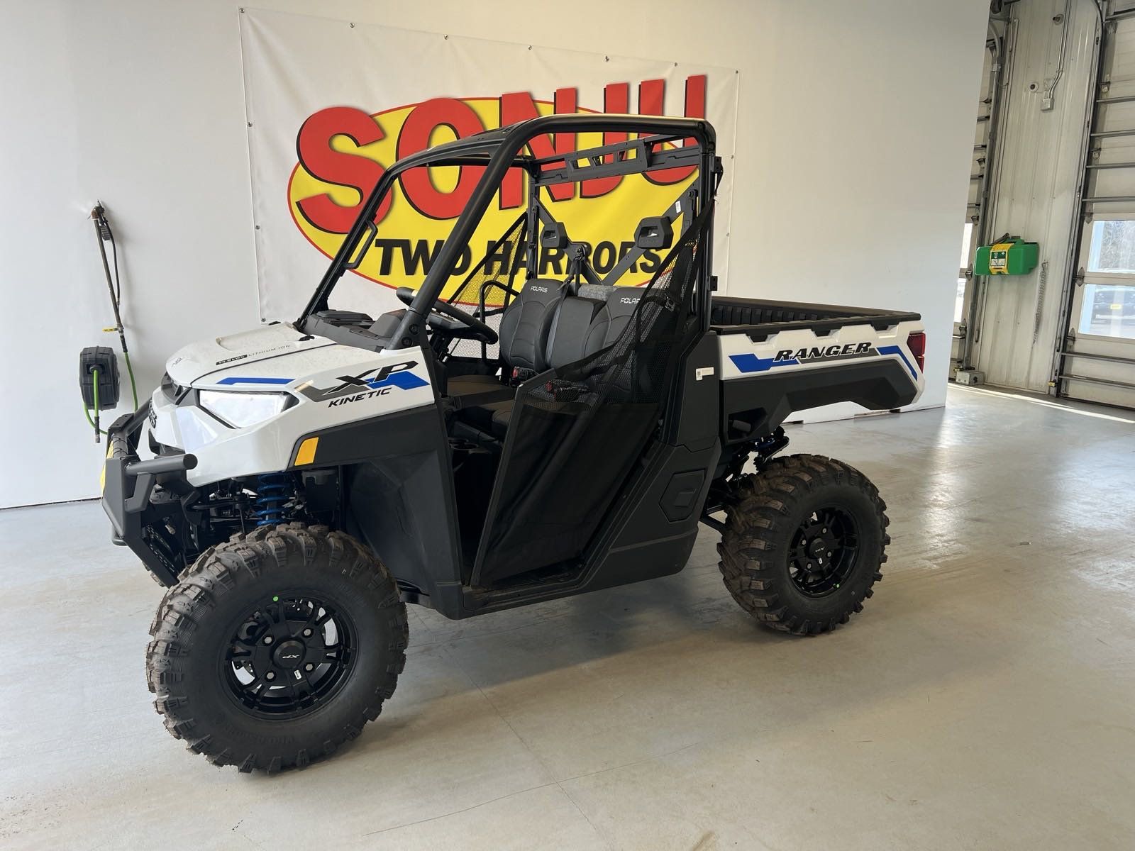 2024 Polaris Ranger XP Kinetic Premium in Two Harbors, Minnesota - Photo 2