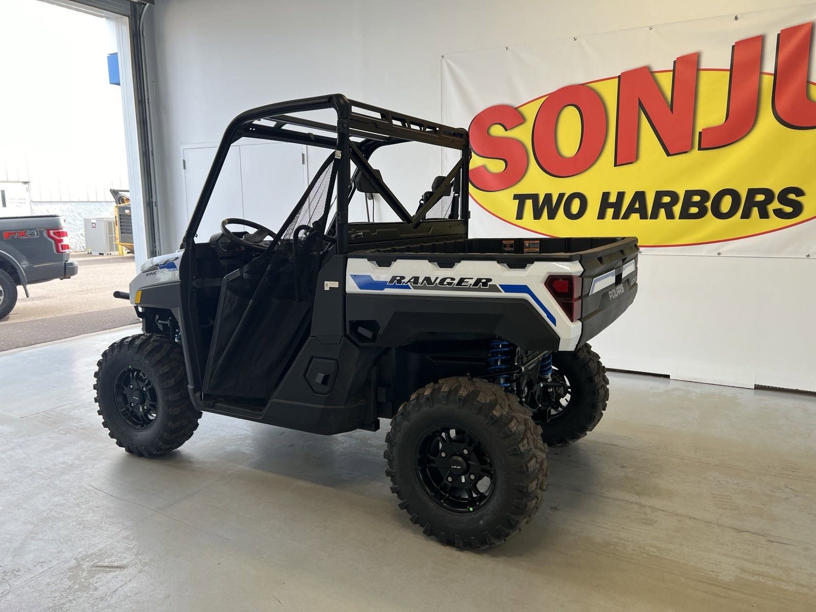 2024 Polaris Ranger XP Kinetic Premium in Two Harbors, Minnesota - Photo 3