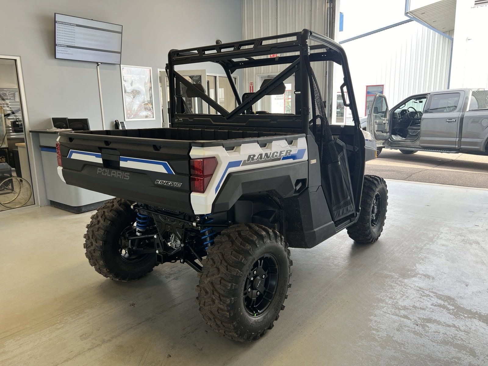 2024 Polaris Ranger XP Kinetic Premium in Two Harbors, Minnesota - Photo 5