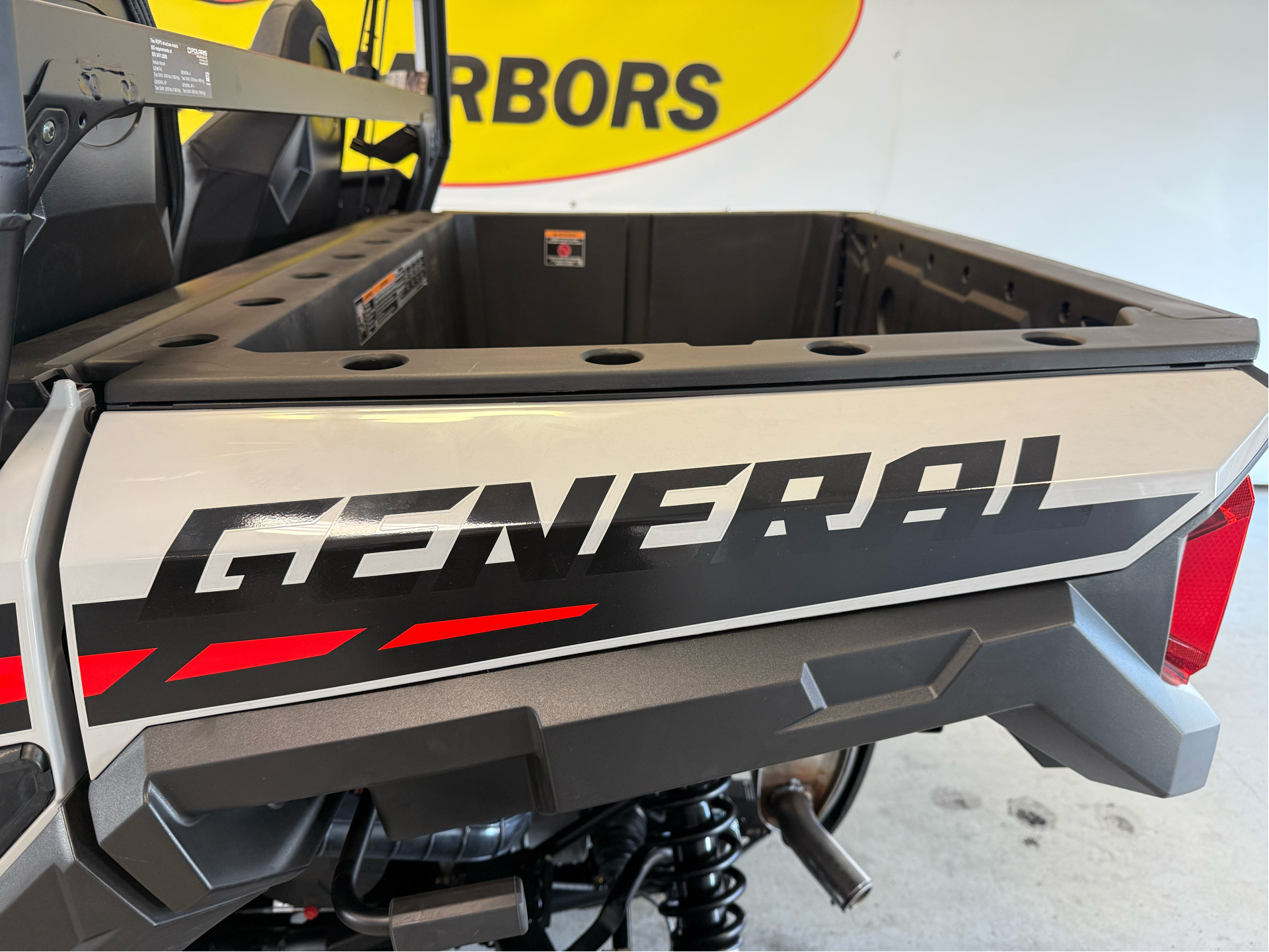 2025 Polaris General 1000 Sport in Two Harbors, Minnesota - Photo 9