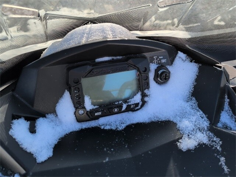 2022 Polaris 550 Indy 121 ES in Two Harbors, Minnesota - Photo 11