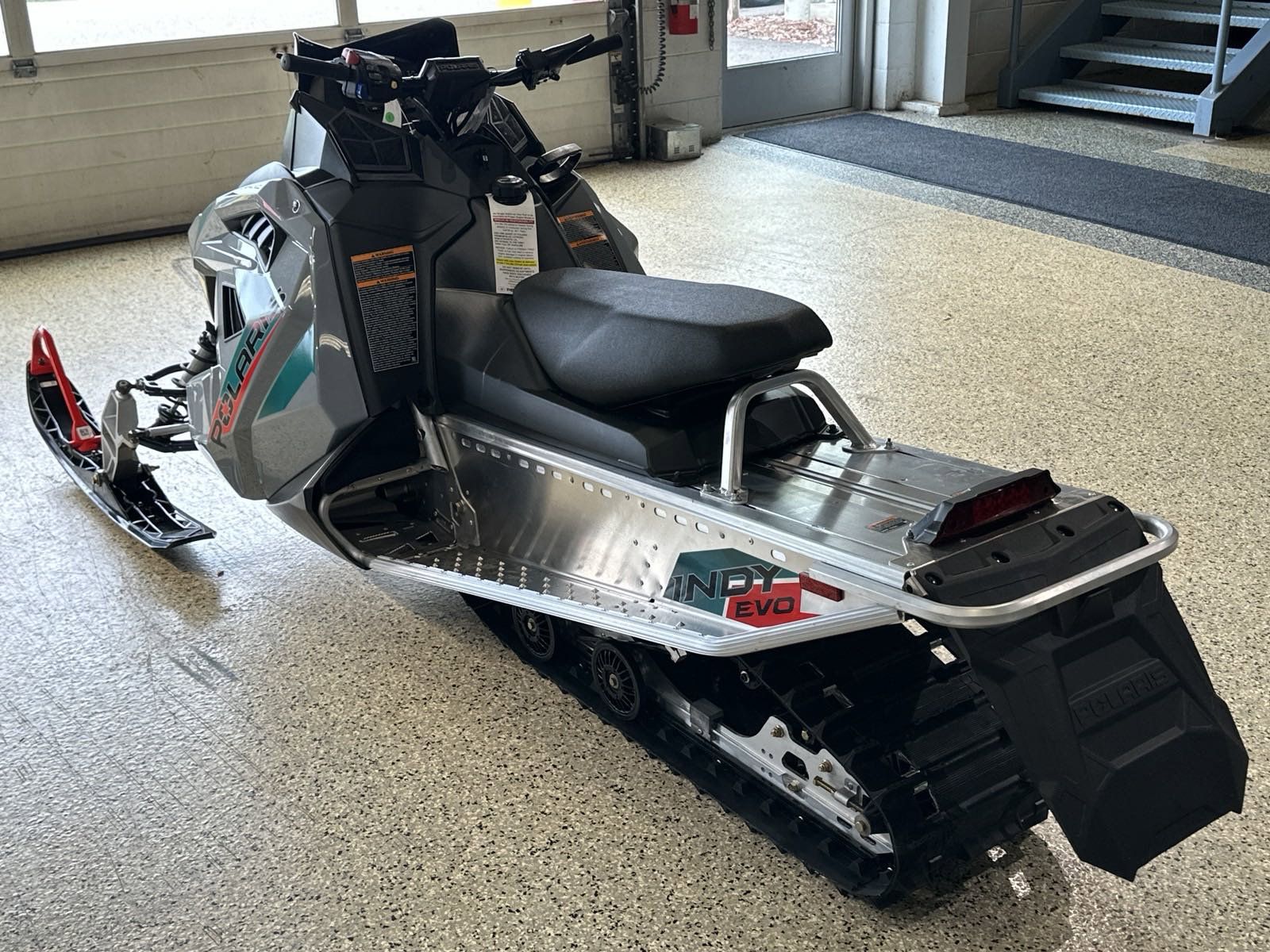 2024 Polaris 550 Indy EVO 121 ES in Two Harbors, Minnesota - Photo 5