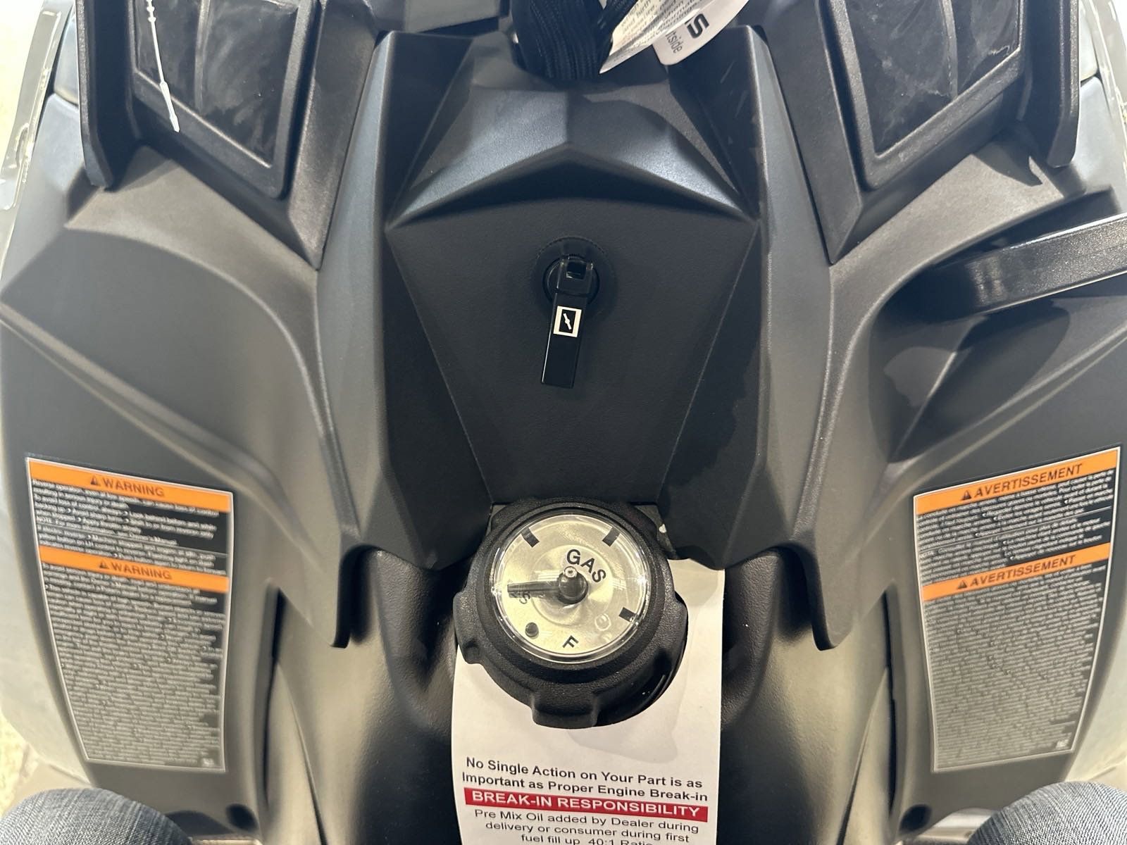 2024 Polaris 550 Indy EVO 121 ES in Two Harbors, Minnesota - Photo 10