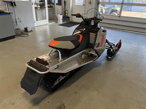 2024 Polaris 550 Indy Sport 121 ES in Two Harbors, Minnesota - Photo 6