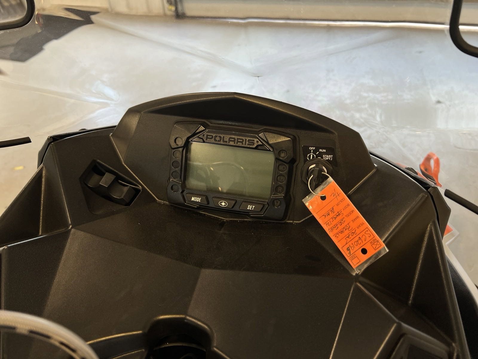 2024 Polaris 550 Indy Sport 121 ES in Two Harbors, Minnesota - Photo 11