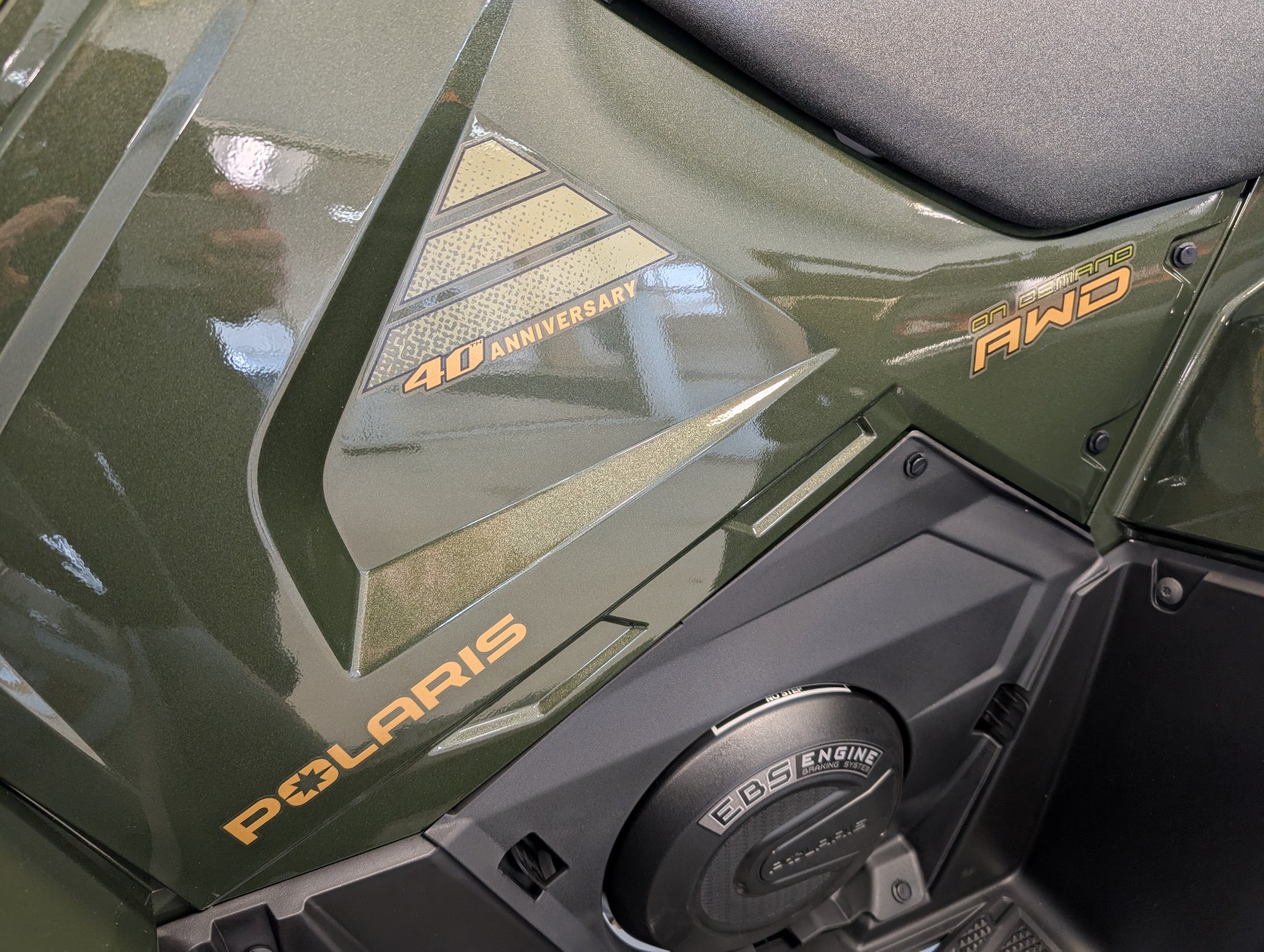 2026 Polaris Sportsman 570 Premium - 40th Anniversary Edition in Two Harbors, Minnesota - Photo 9