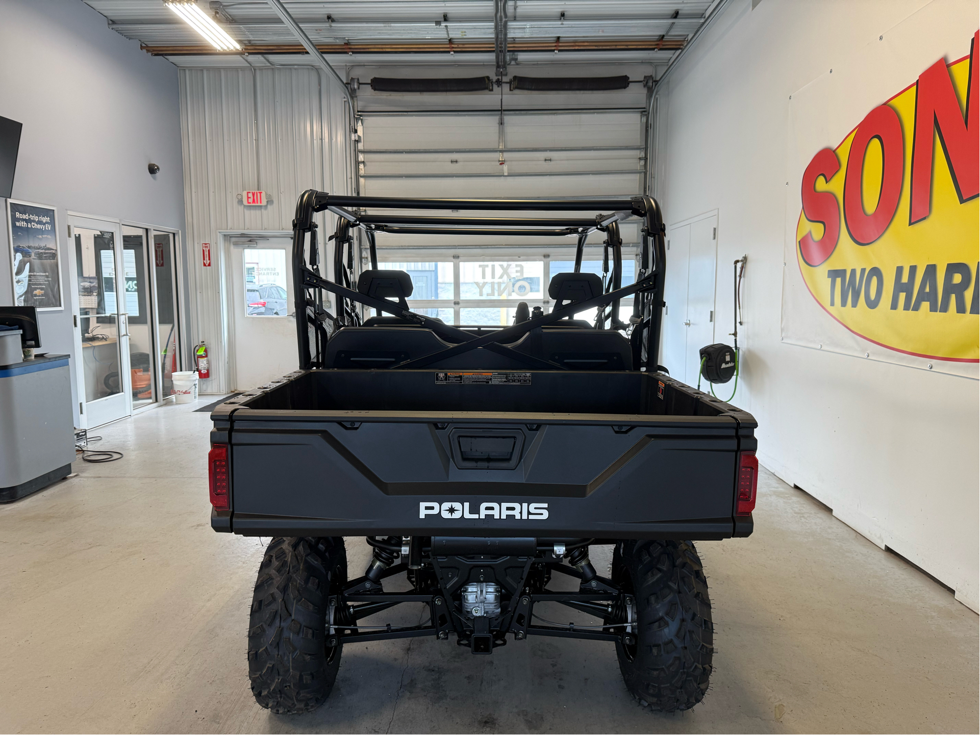 2025 Polaris Ranger Crew 570 Full-Size in Two Harbors, Minnesota - Photo 2