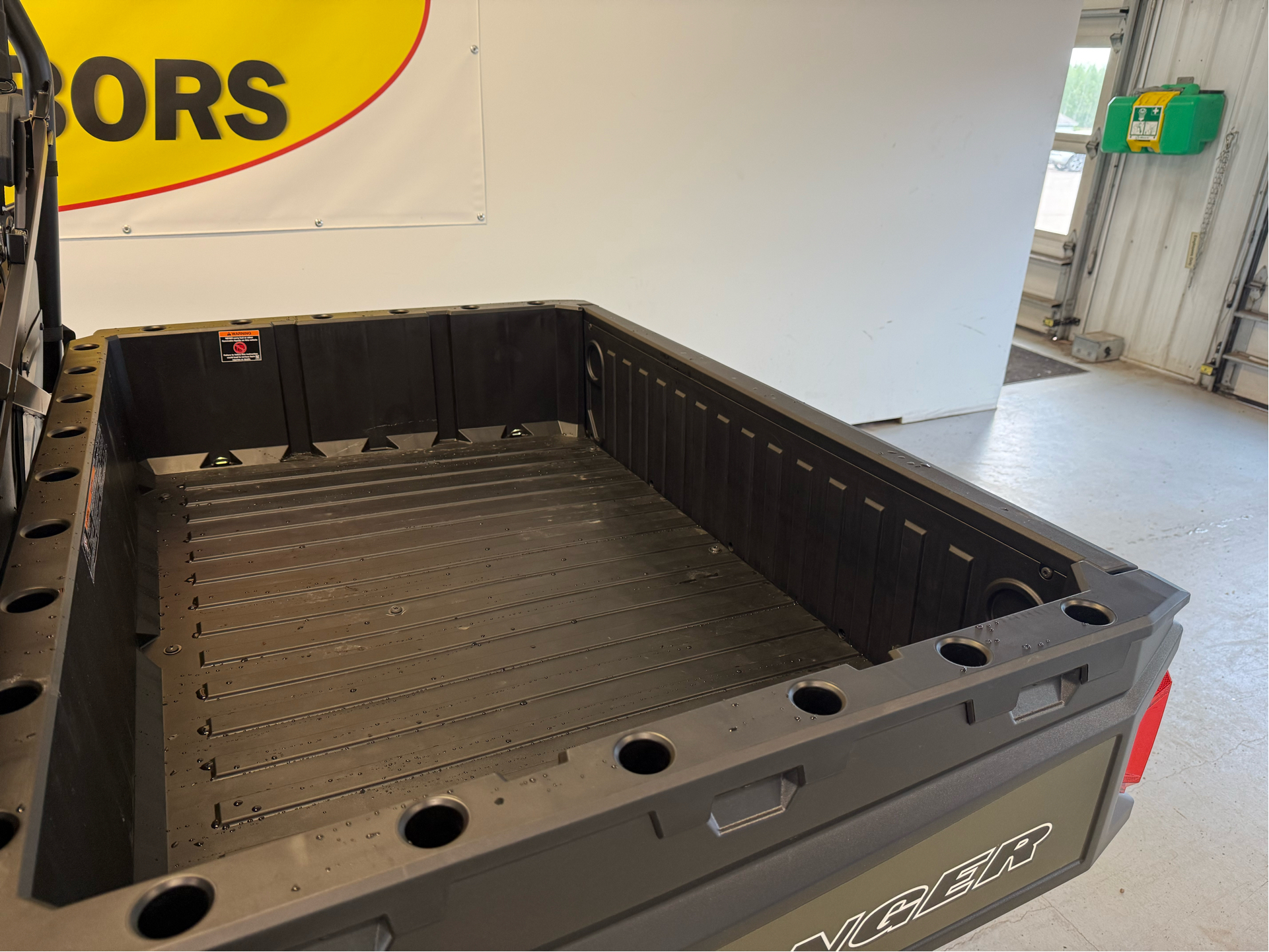 2025 Polaris Ranger Crew 570 Full-Size in Two Harbors, Minnesota - Photo 10
