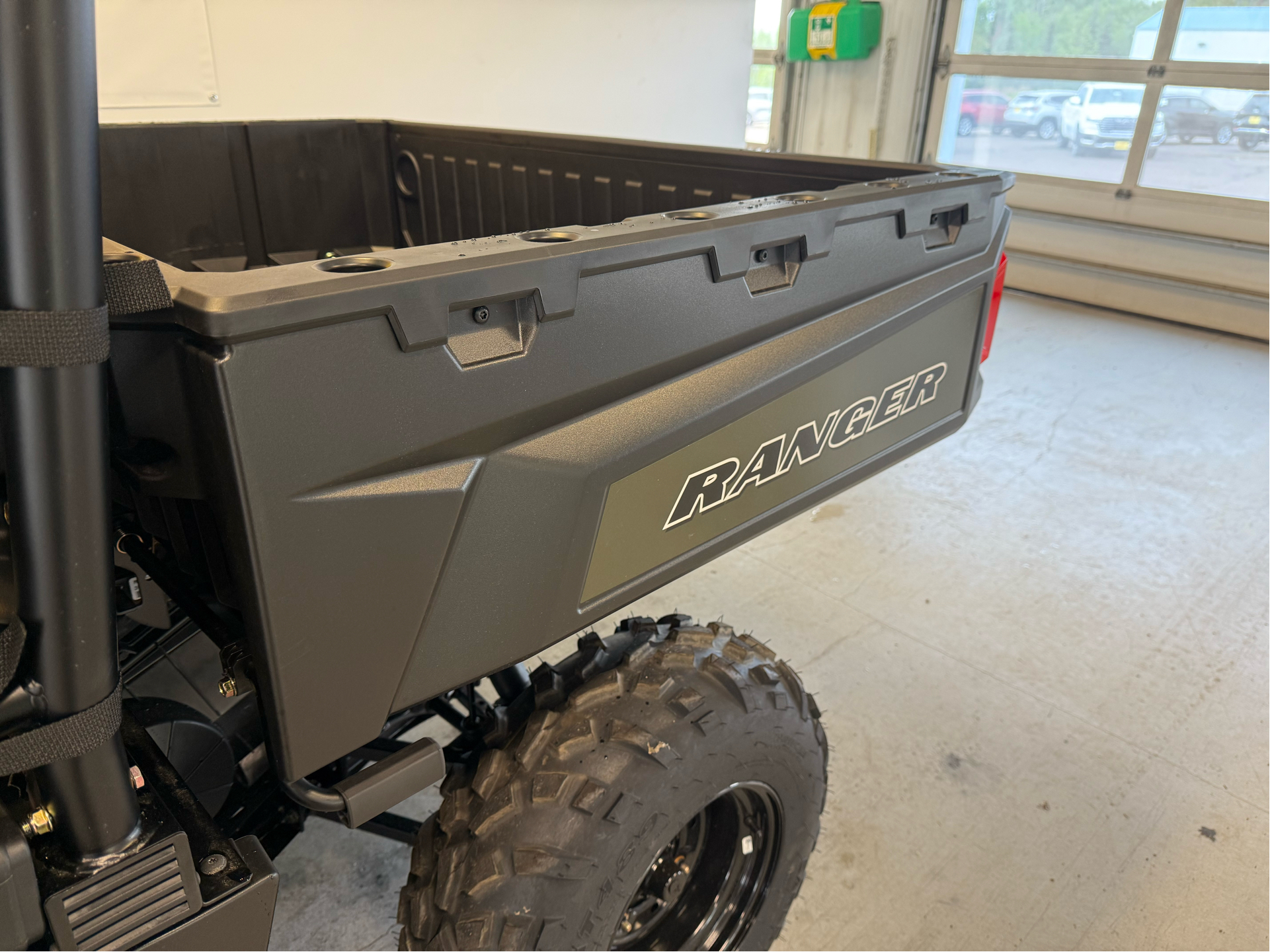 2025 Polaris Ranger Crew 570 Full-Size in Two Harbors, Minnesota - Photo 11