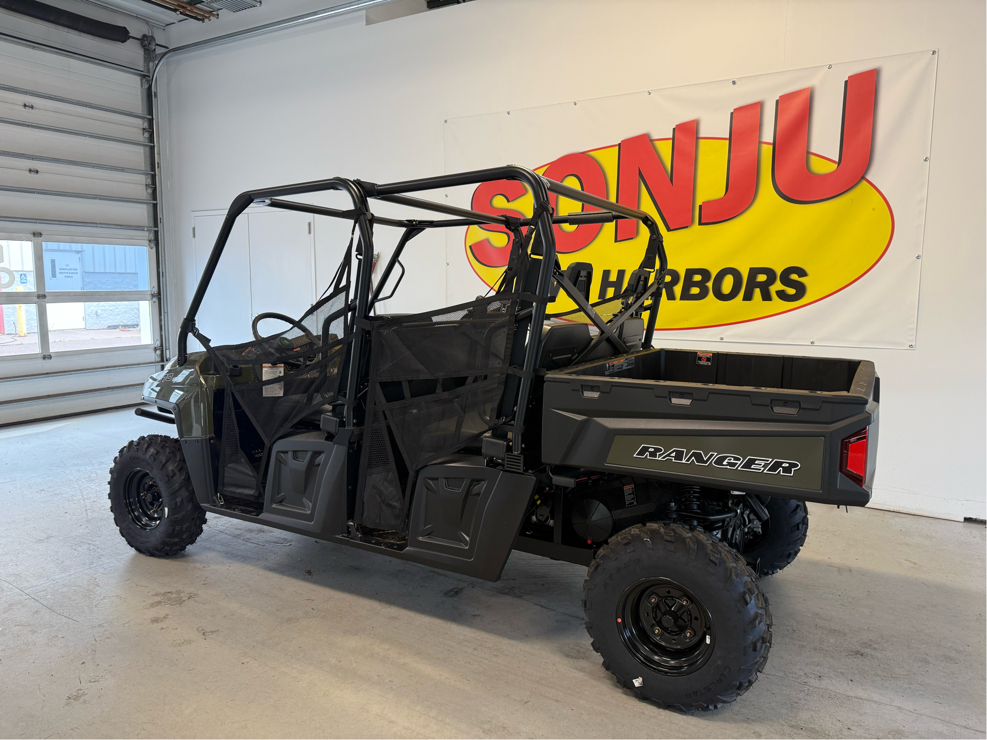 2025 Polaris Ranger Crew 570 Full-Size in Two Harbors, Minnesota - Photo 16