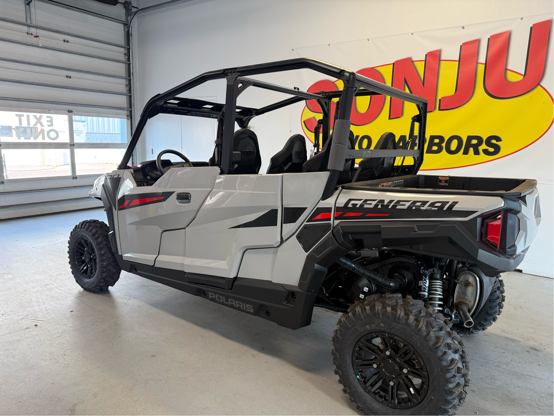 2025 Polaris General 4 1000 Sport in Two Harbors, Minnesota - Photo 2