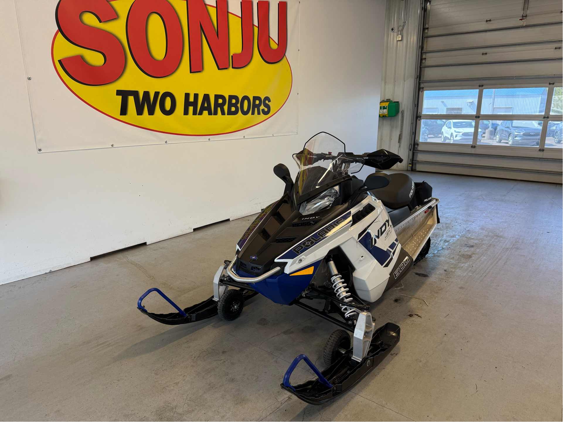 2017 Polaris 600 INDY SP in Two Harbors, Minnesota - Photo 1