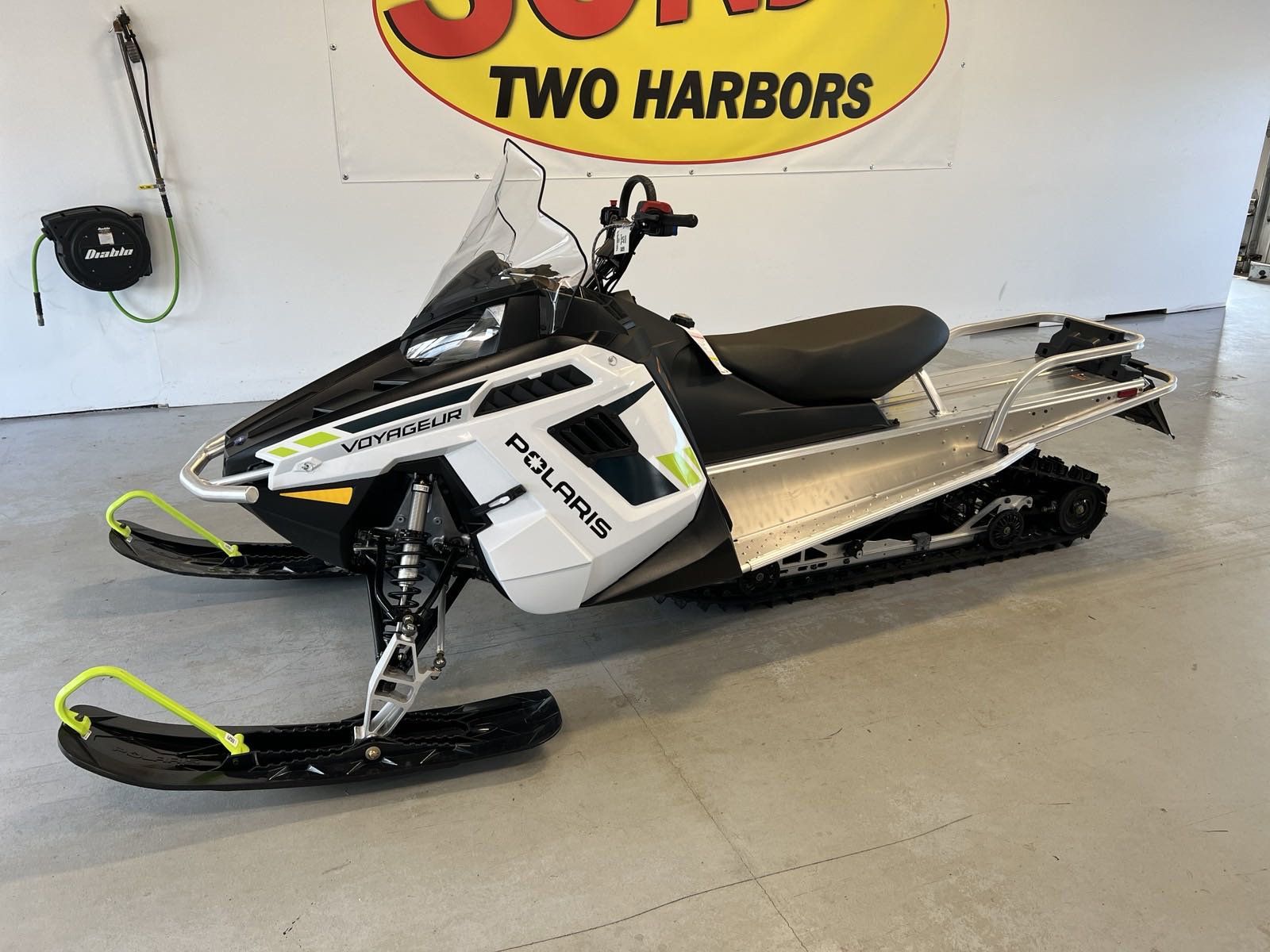 2025 Polaris 550 Voyageur 155 ES in Two Harbors, Minnesota - Photo 2