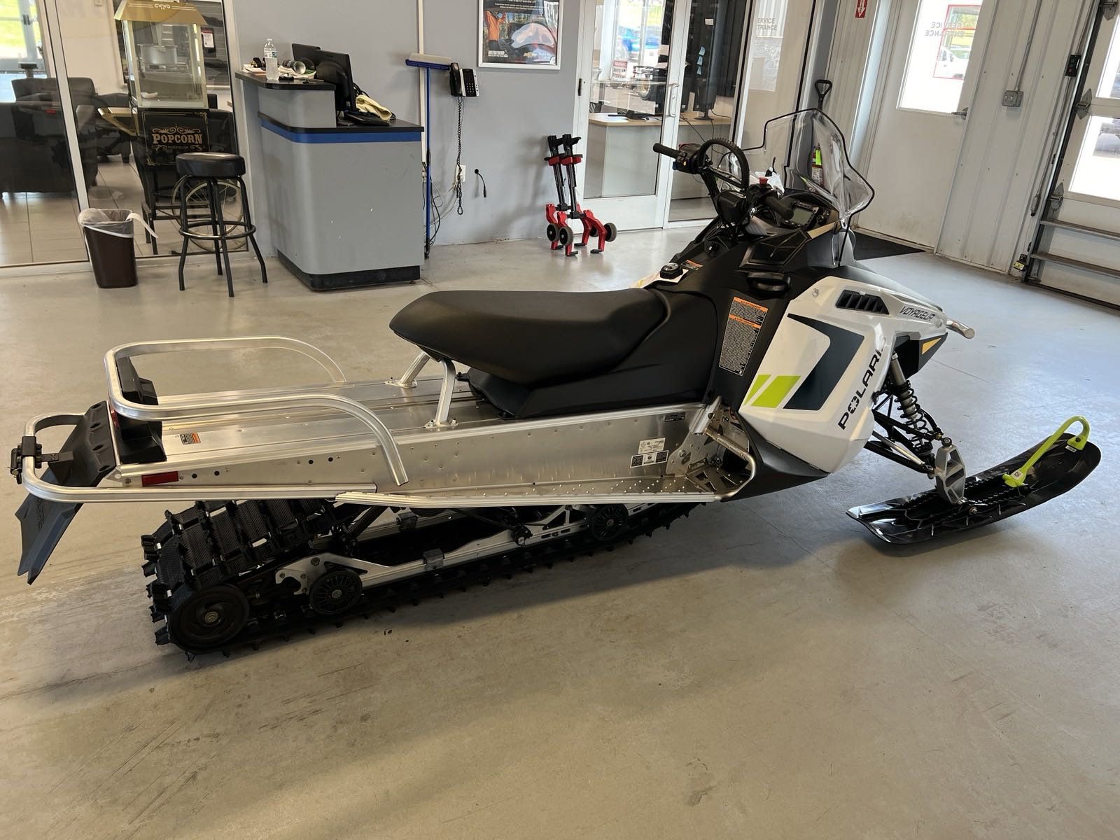 2025 Polaris 550 Voyageur 155 ES in Two Harbors, Minnesota - Photo 7