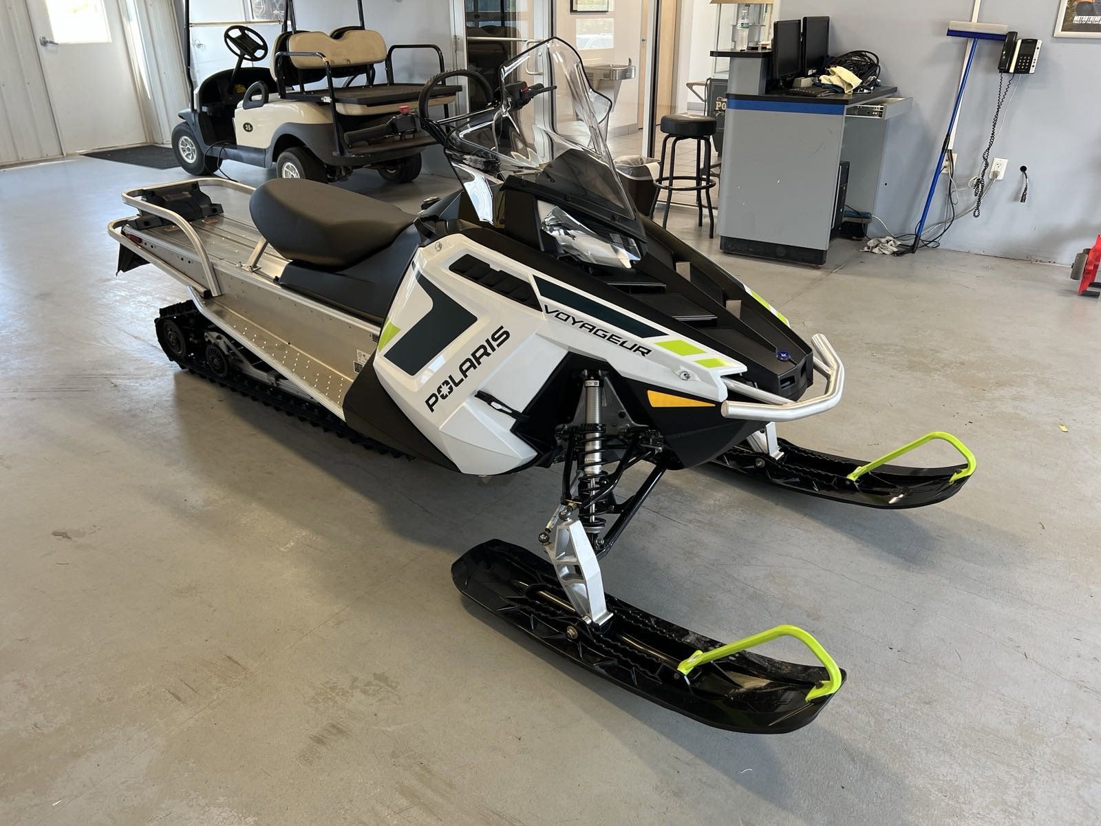 2025 Polaris 550 Voyageur 155 ES in Two Harbors, Minnesota - Photo 8