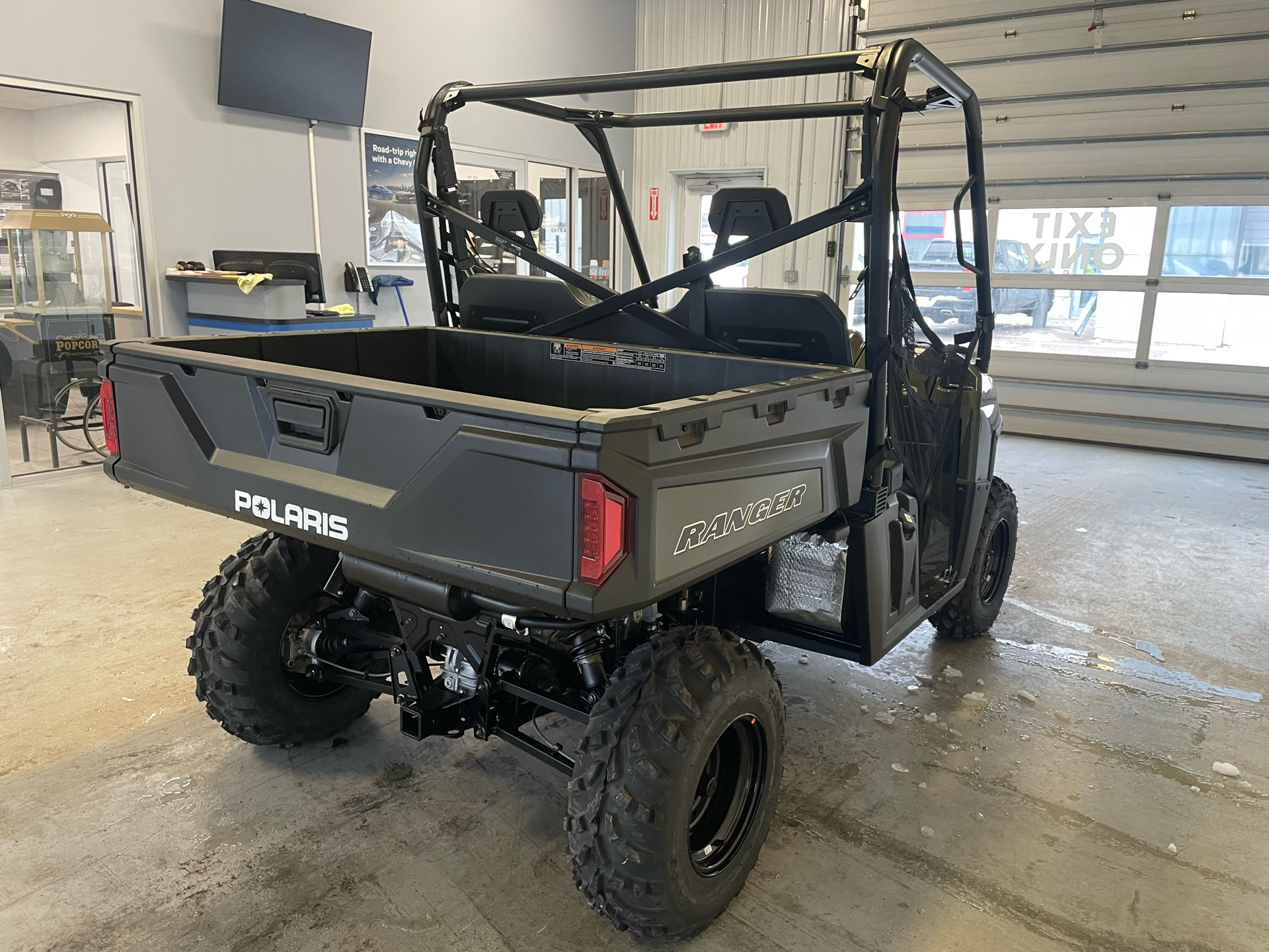 2025 Polaris Ranger 570 Full-Size in Two Harbors, Minnesota - Photo 4