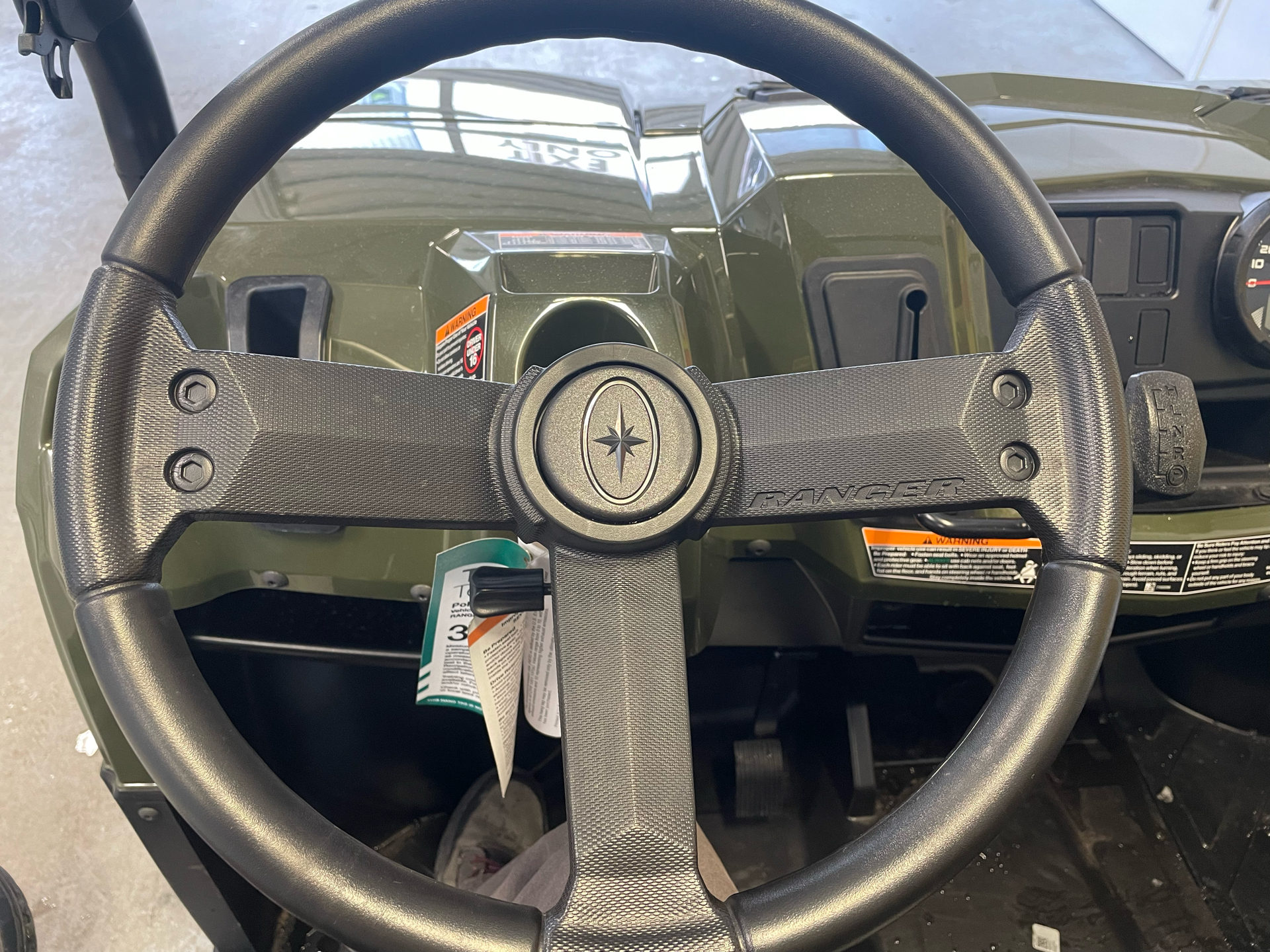 2025 Polaris Ranger 570 Full-Size in Two Harbors, Minnesota - Photo 13